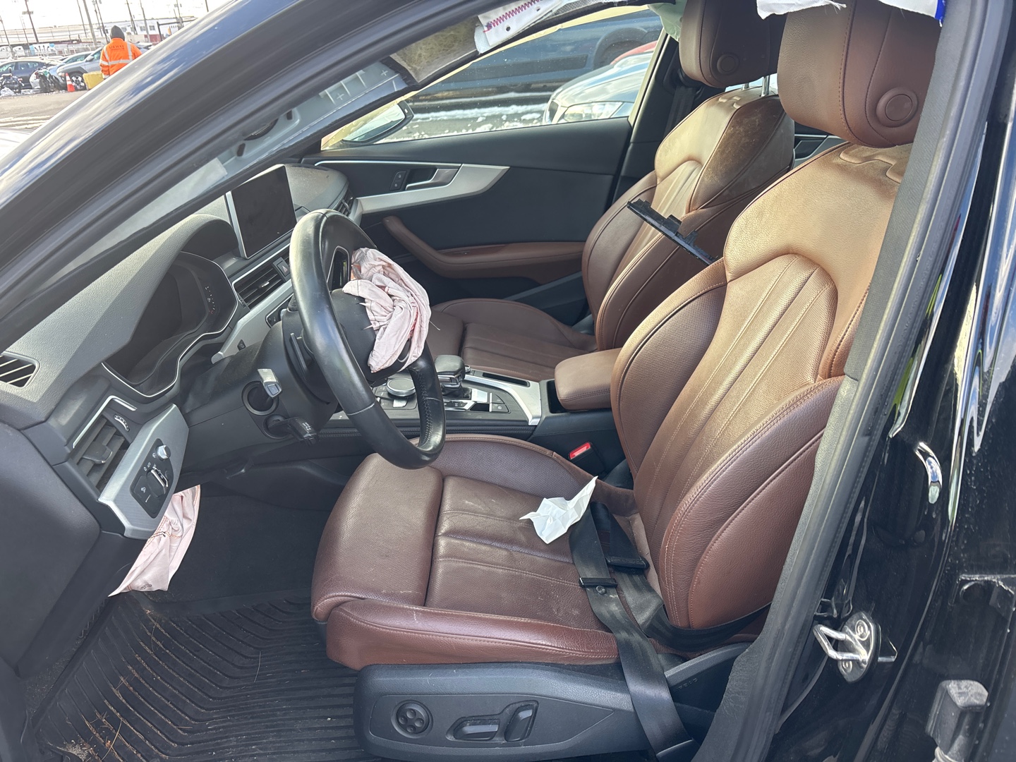 Розбірка AUDI A4 B9 седан (8W2, 8WC) (2015 - 2024)