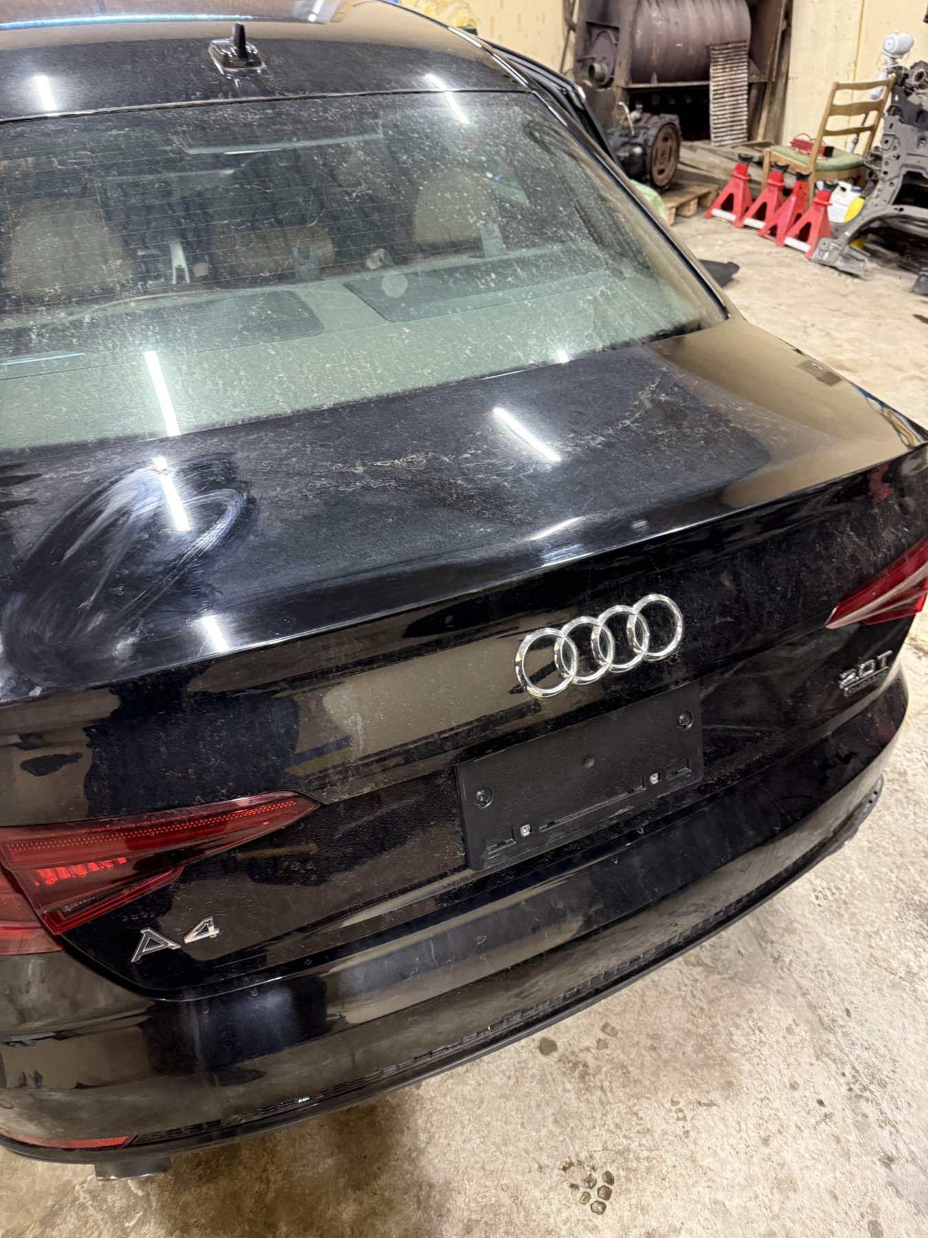 Розбірка AUDI A4 B9 седан (8W2, 8WC) (2015 - 2024)