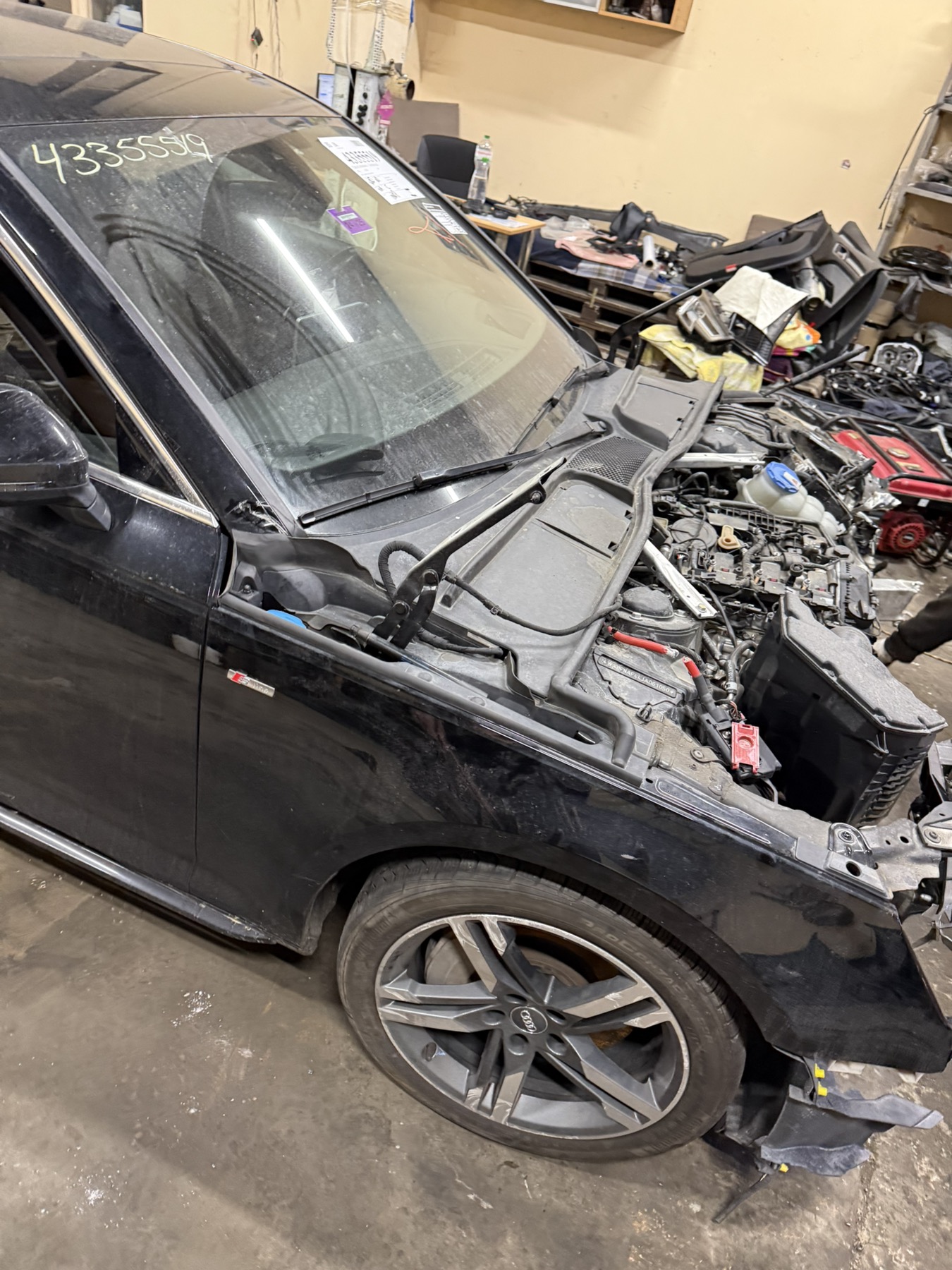 Розбірка AUDI A4 B9 седан (8W2, 8WC) (2015 - 2024)