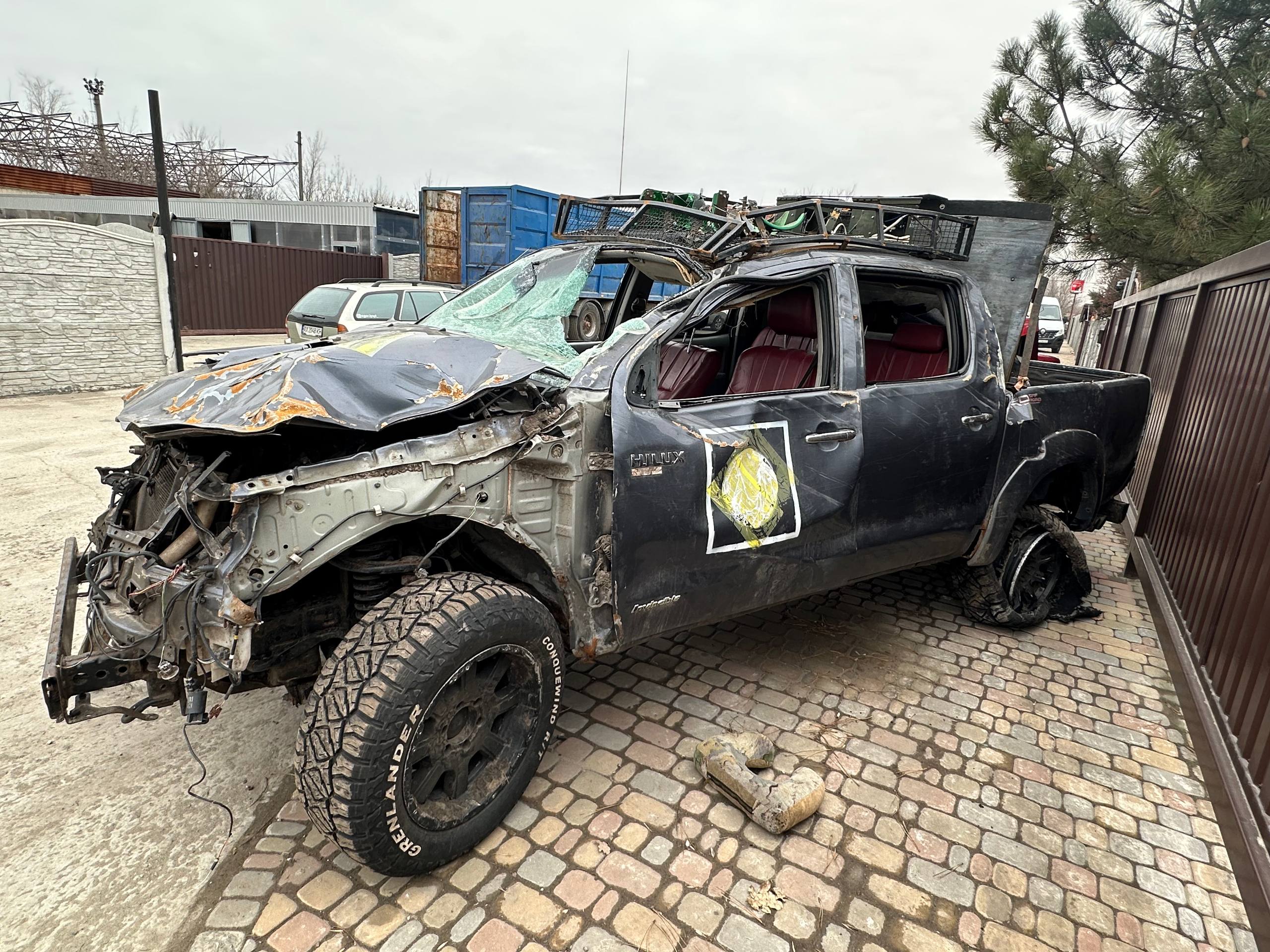 Розбірка TOYOTA HILUX пікап (KUN25) (2005 - 2015)