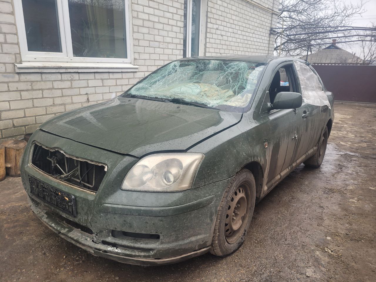 Авторозборка TOYOTA AVENSIS II седан (T25) (2003 - 2008)