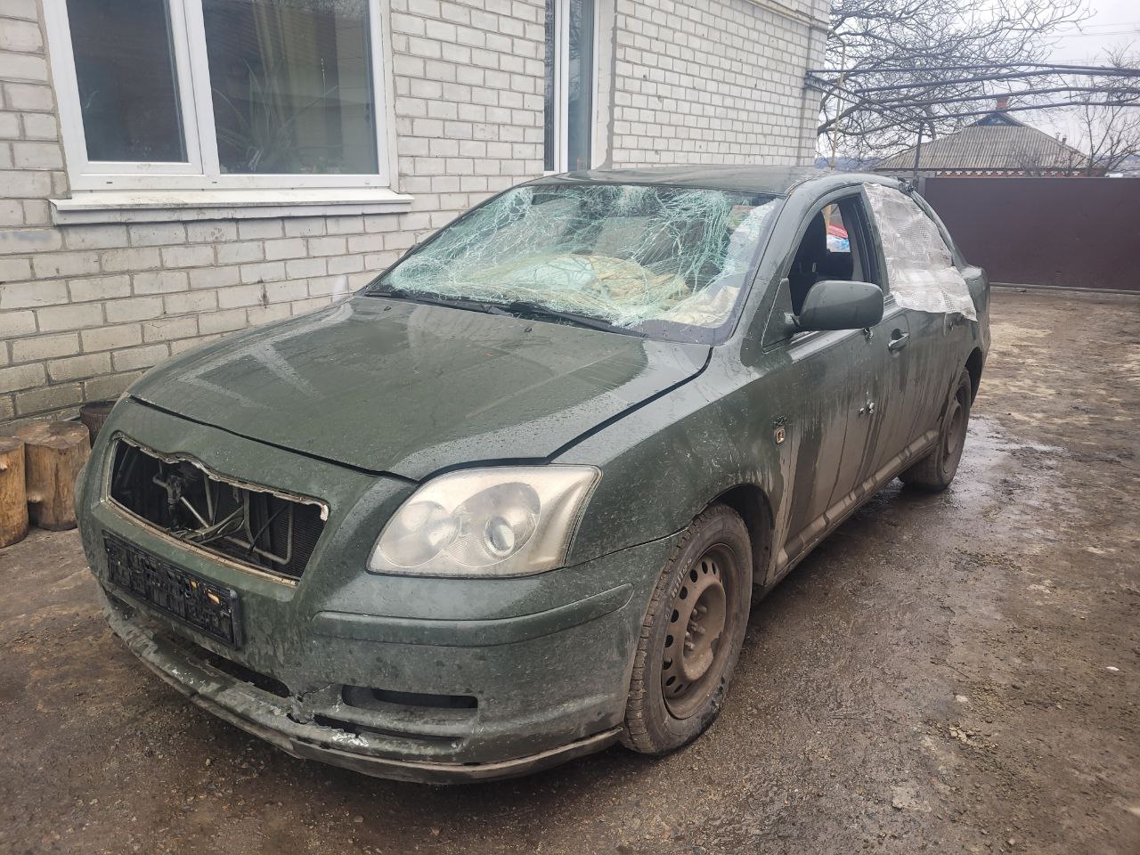 Розбірка TOYOTA AVENSIS II седан (T25) (2003 - 2008)