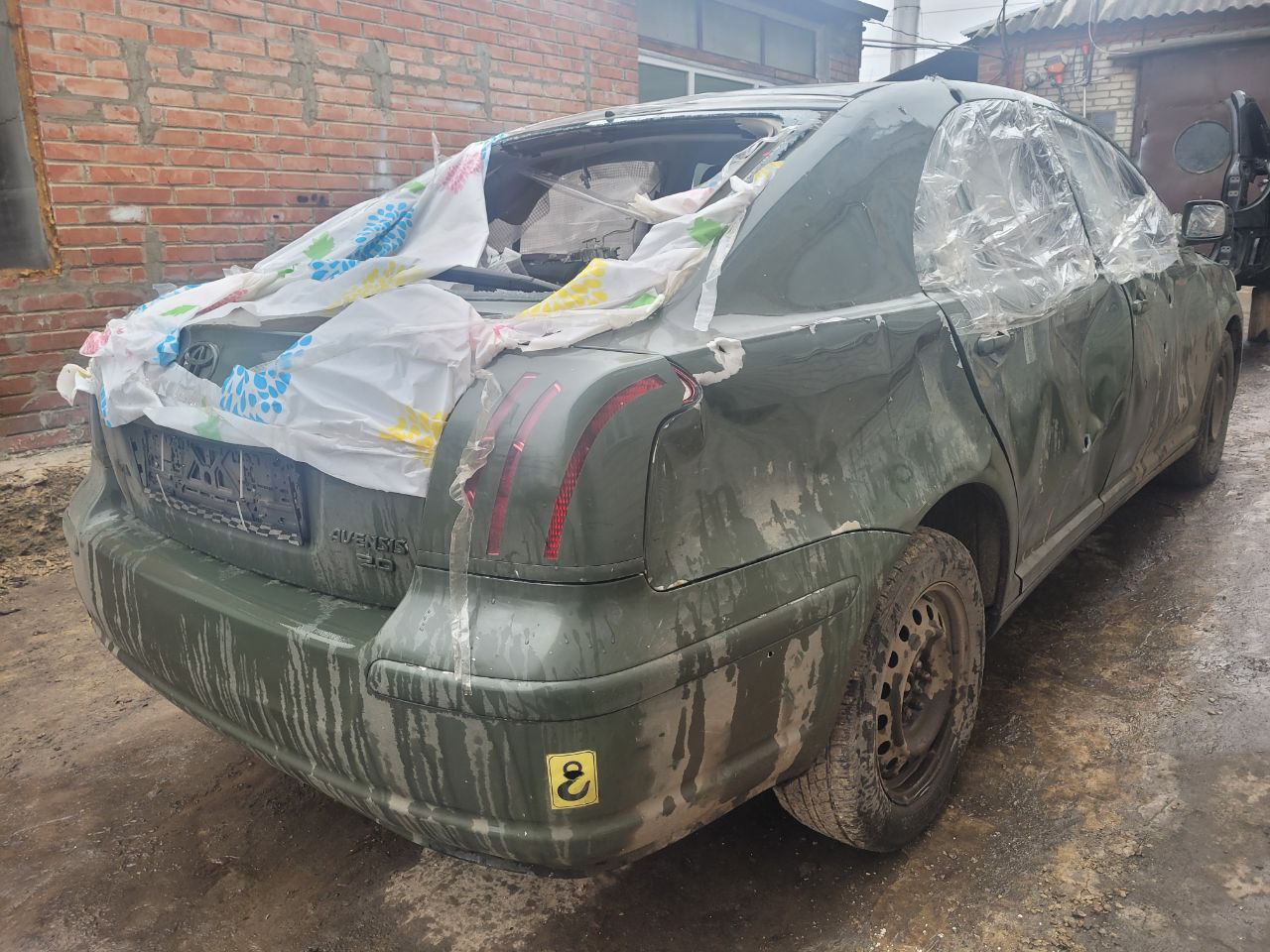 Авторозборка TOYOTA AVENSIS II седан (T25) (2003 - 2008)