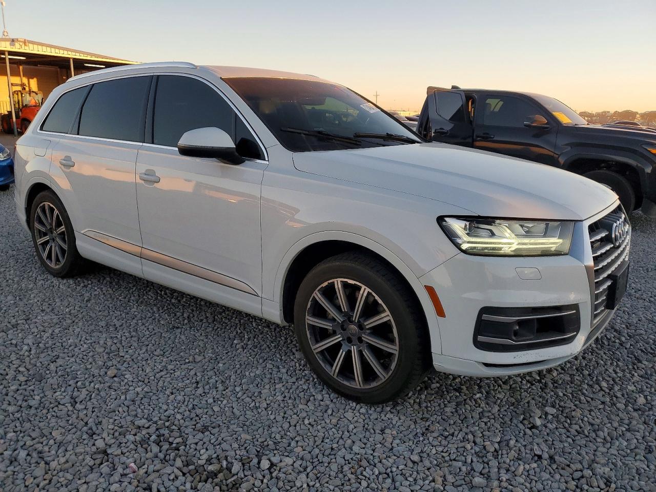 Авторозборка AUDI Q7 позашляховик (4MB, 4MG, 4MQ) (2015 - 2026)