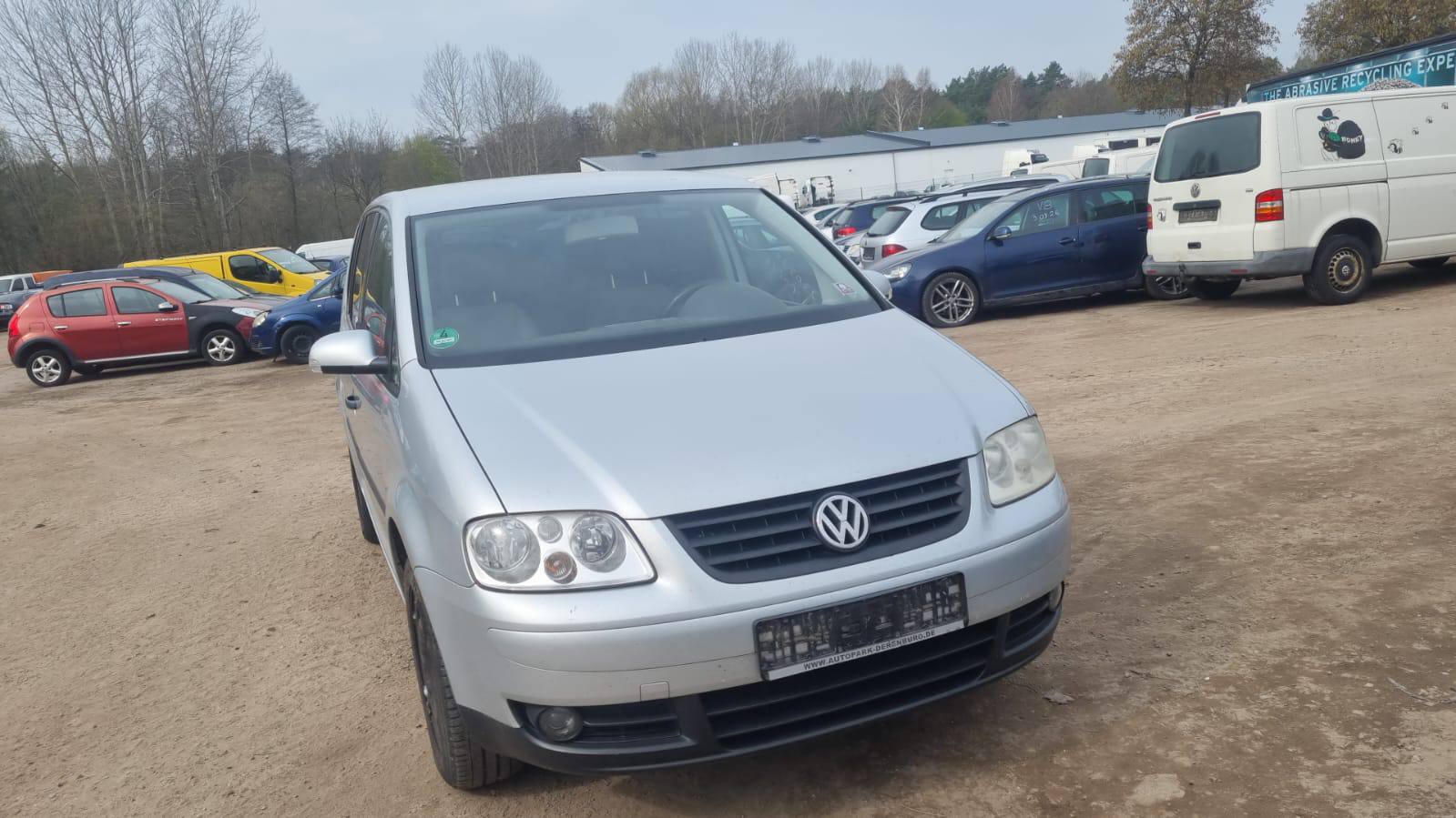 Авторазборка VOLKSWAGEN TOURAN I минивэн (1T1, 1T2) (2003 - 2010)