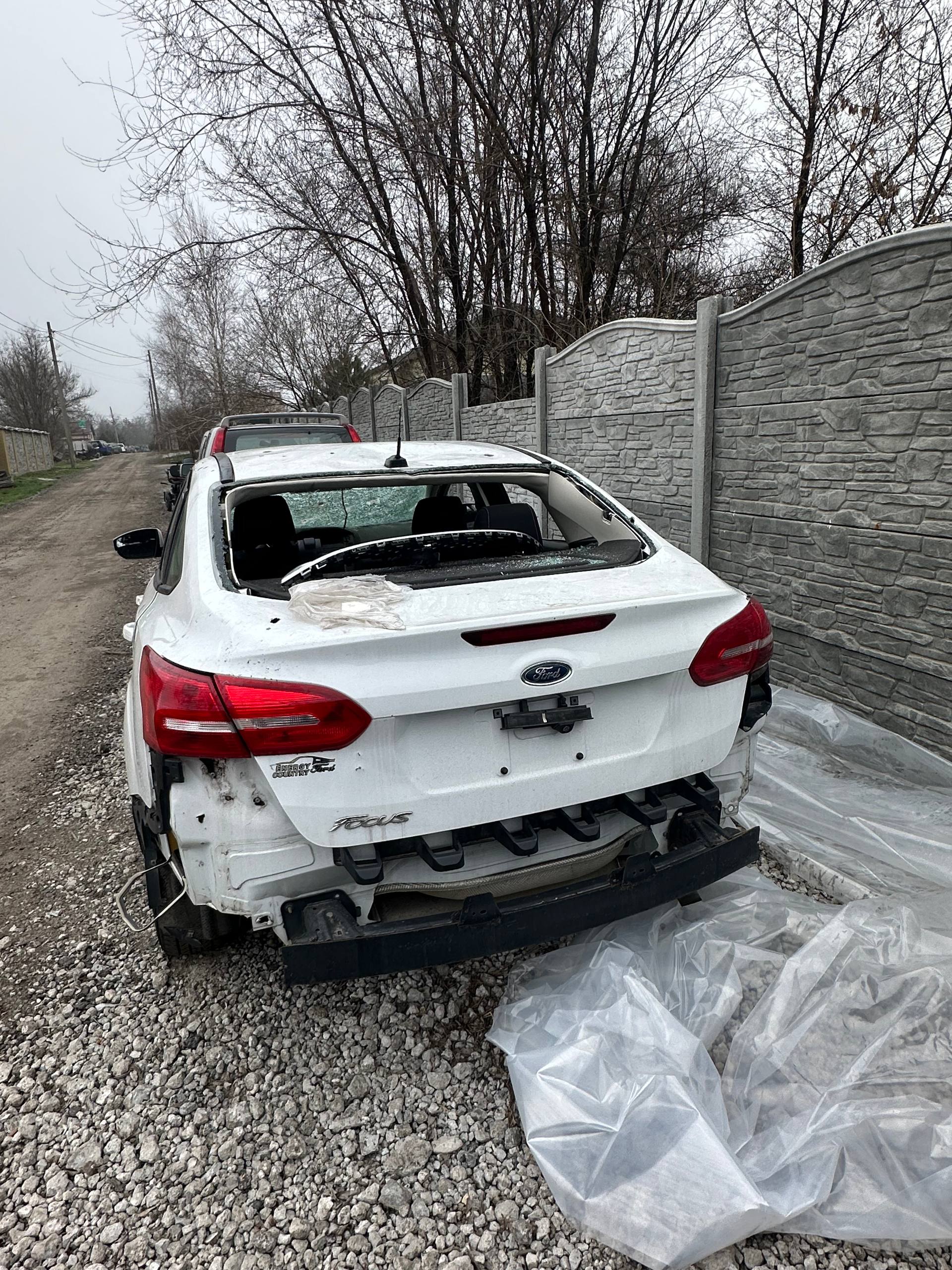 Разборка FORD FOCUS седан (2011 - 2026)