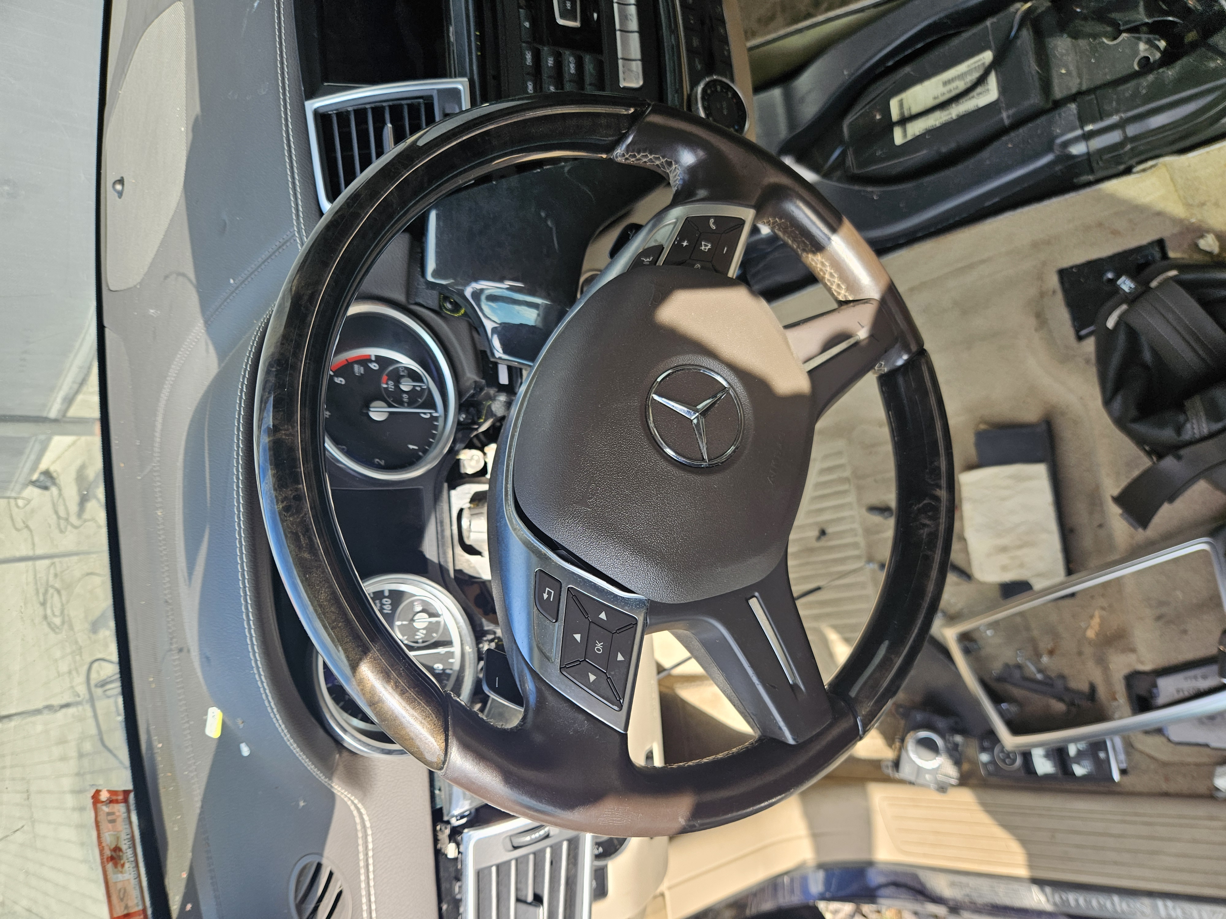 Розбірка MERCEDES GLS позашляховик (X166) (2015 - 2019)