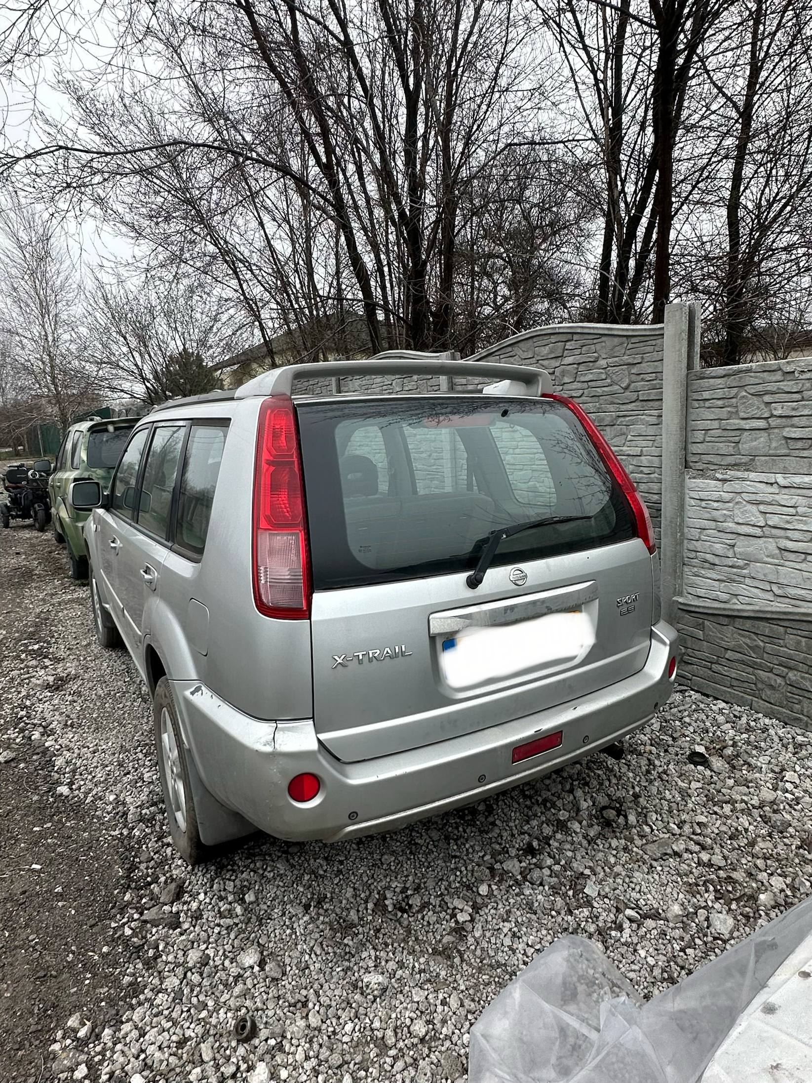 Разборка NISSAN X-TRAIL внедорожник (T30) (2001 - 2007)