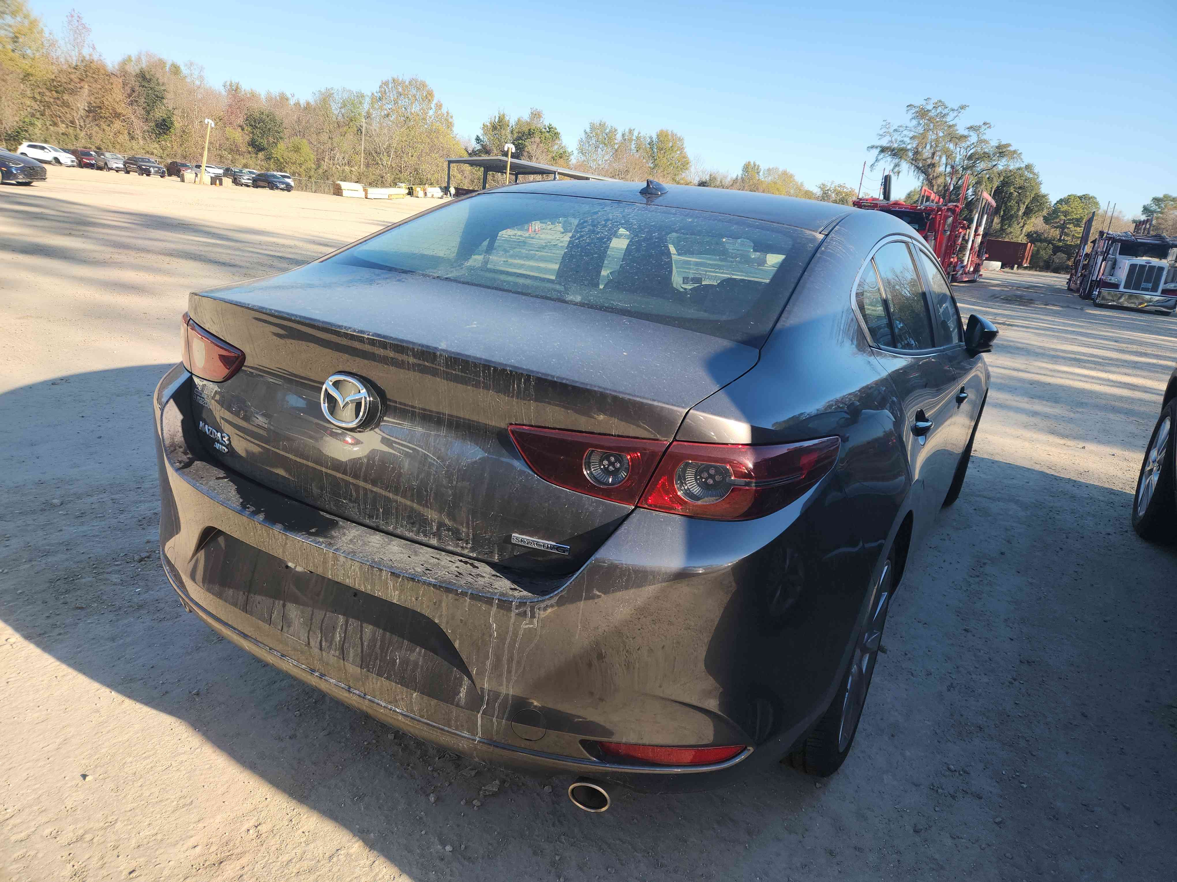 Розбірка MAZDA 3 седан (BP) (2018 - 2026)
