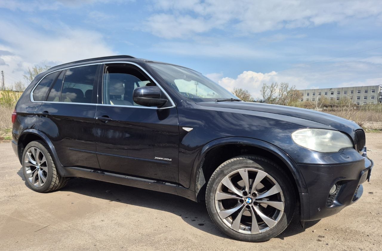 Розбірка BMW X5 позашляховик (E70) (2007 - 2013)