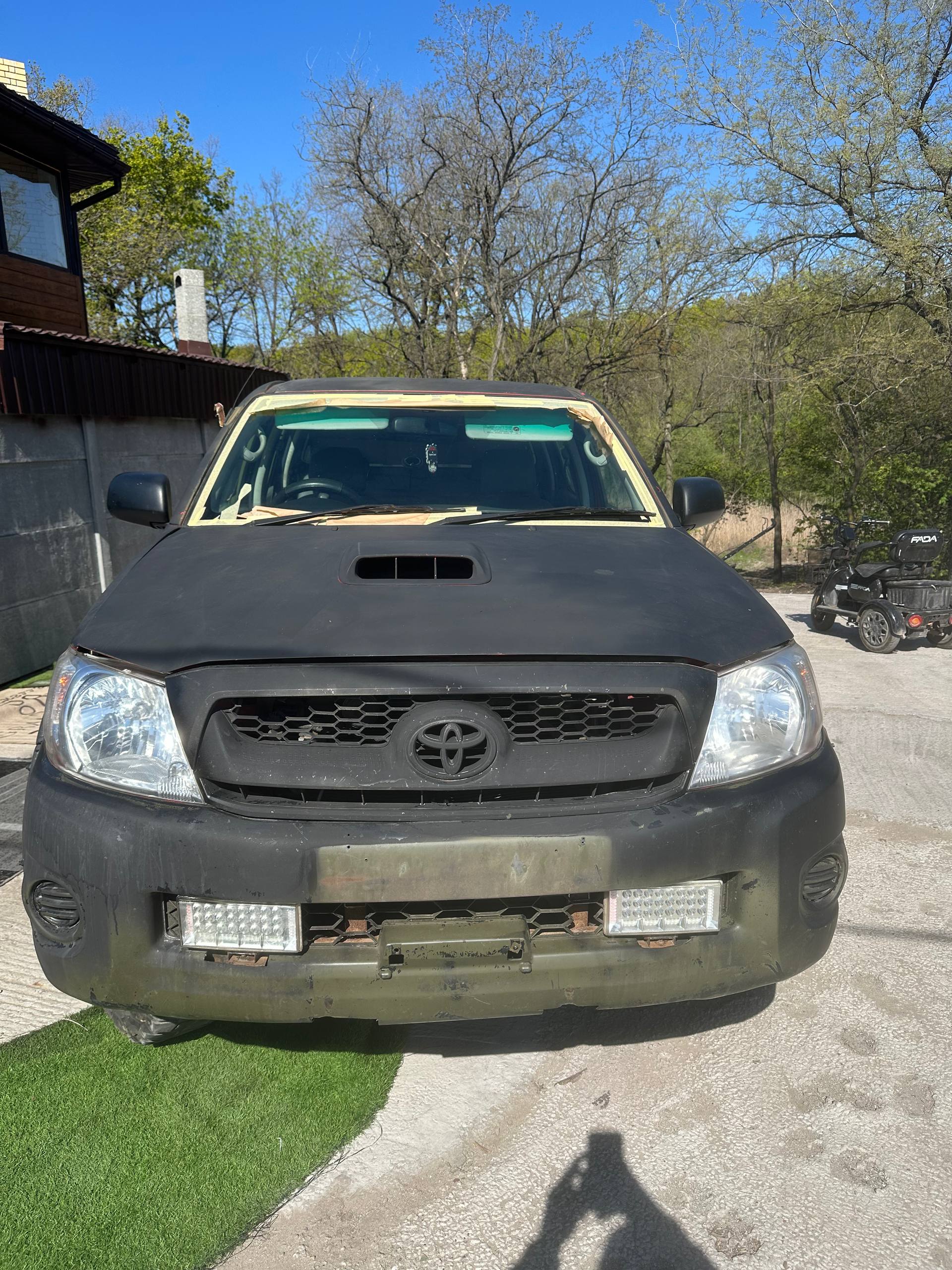 Розбірка TOYOTA HILUX пікап (KUN25) (2005 - 2015)