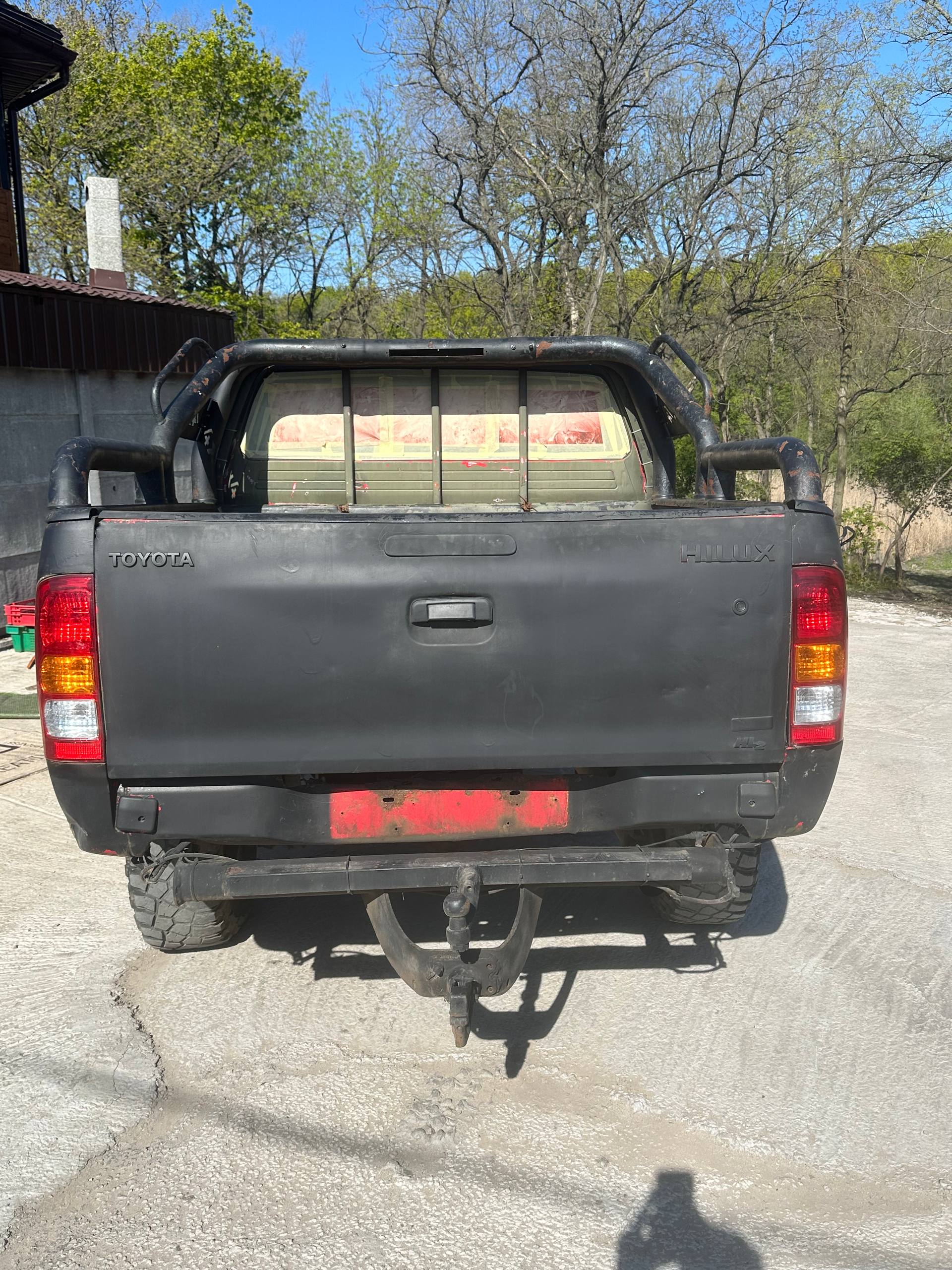 Розбірка TOYOTA HILUX пікап (KUN25) (2005 - 2015)
