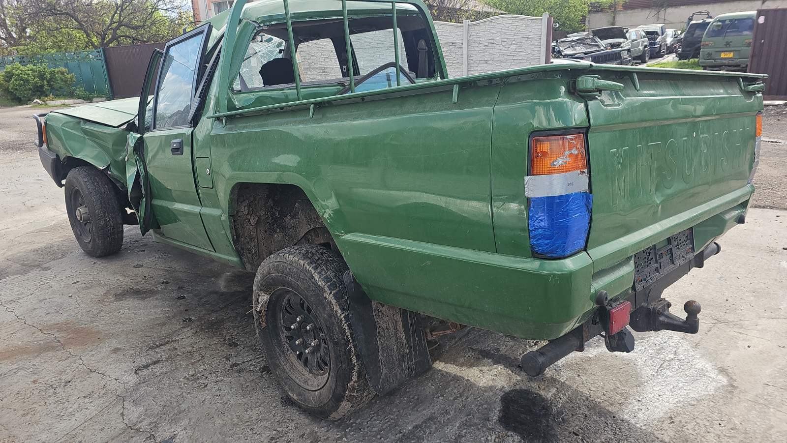 Авторазборка MITSUBISHI L 200 II пикап (K4T) (1986 - 1996)