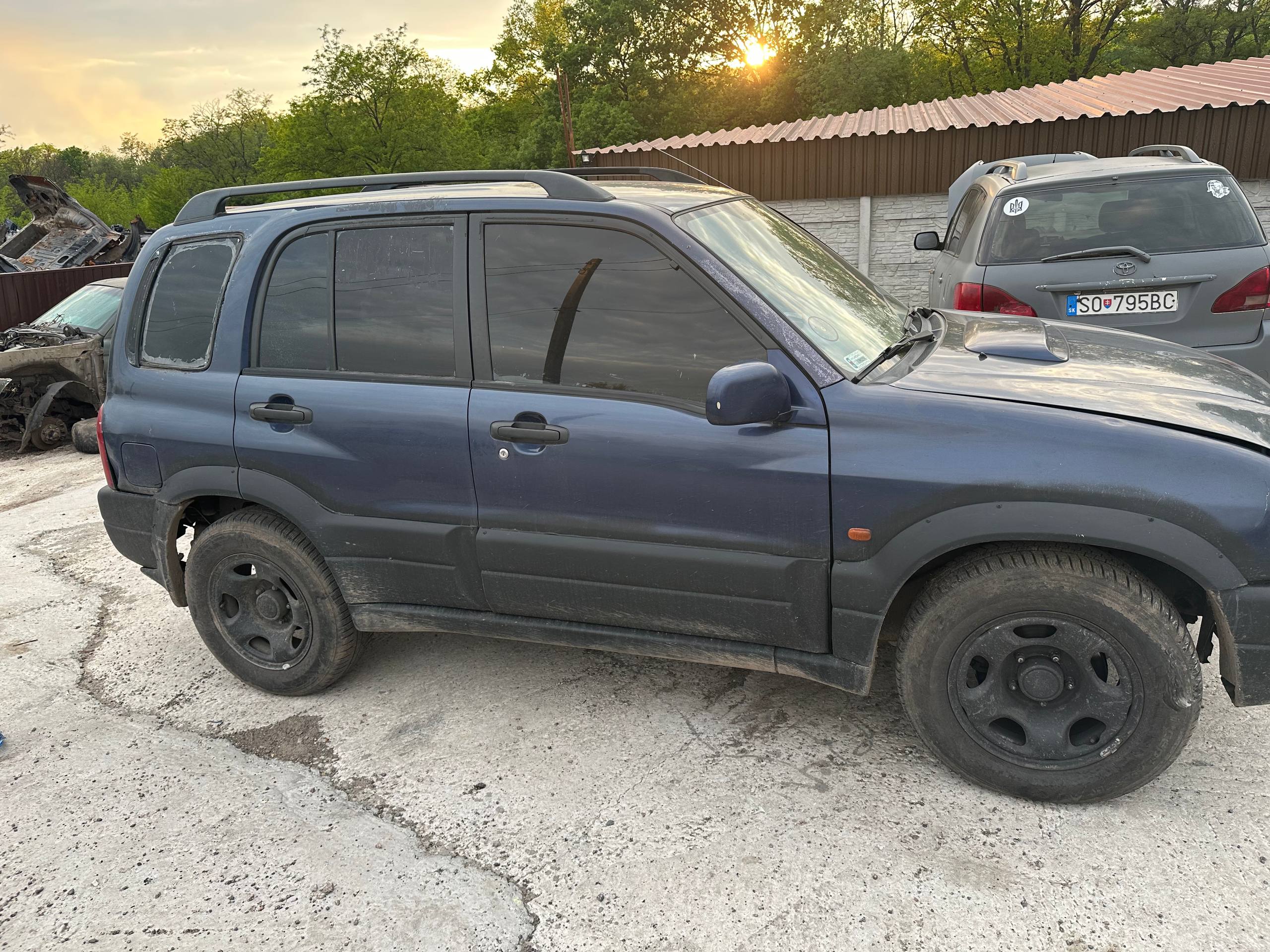 Розбірка SUZUKI GRAND VITARA позашляховик (FT, HT) (1998 - 2005)