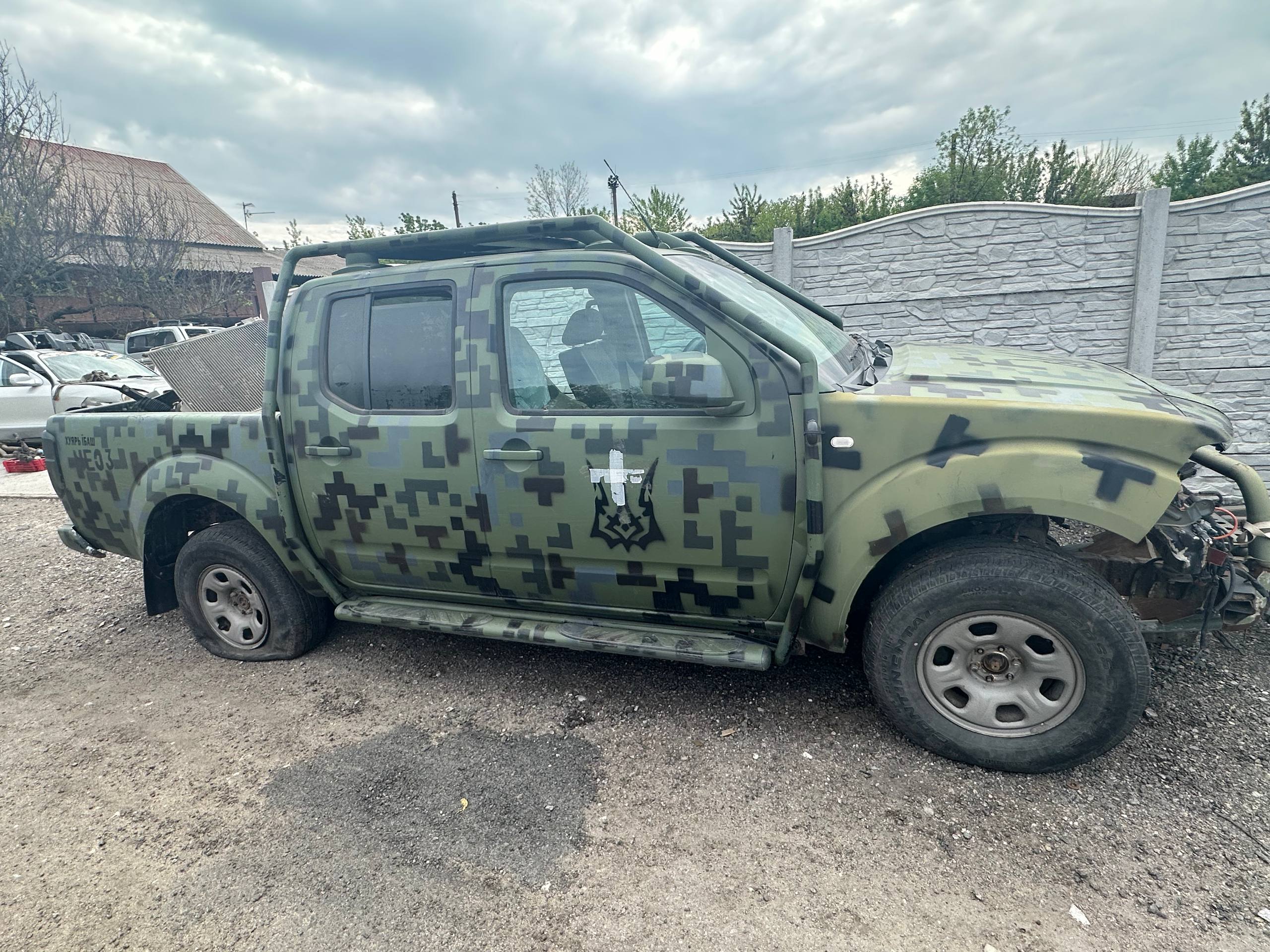 Розбірка NISSAN NAVARA NP300 III пікап (D40) (2004 - 2015)