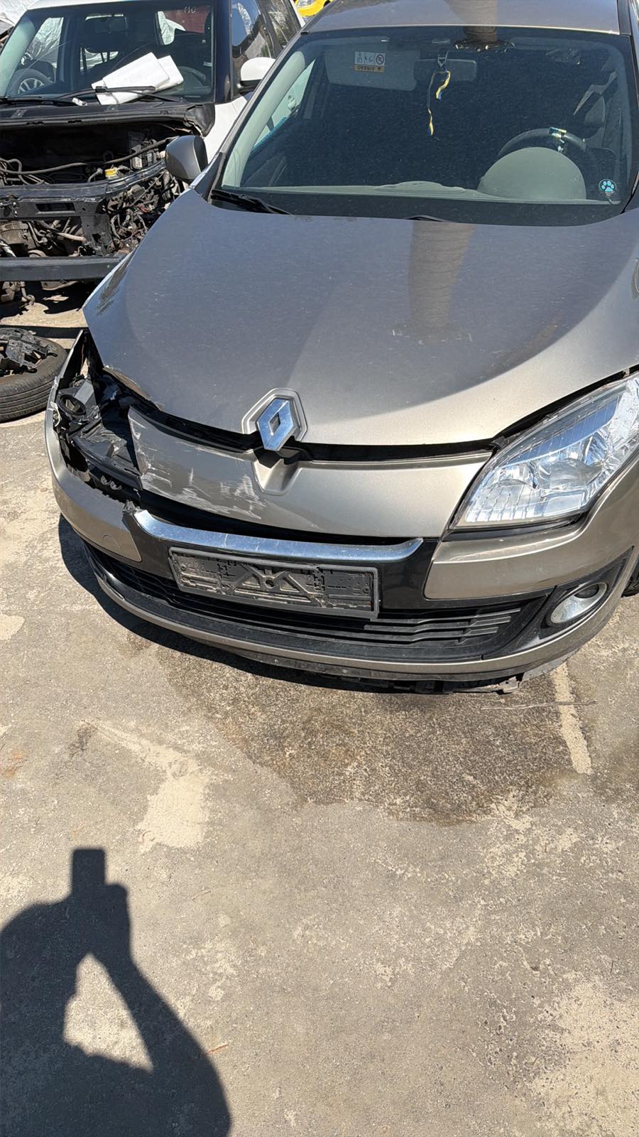 Авторазборка RENAULT MEGANE III хэтчбек (BZ0, BZ1, B3) (2008 - 2026)