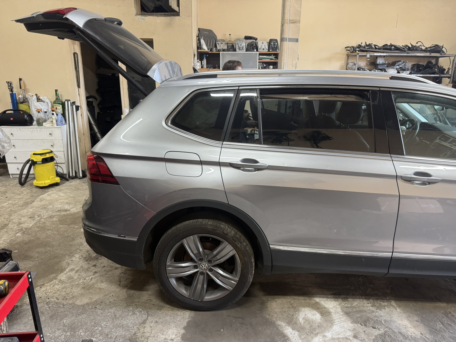Авторозборка VOLKSWAGEN TIGUAN II позашляховик (BW2, BJ2) (2017 - 2025)