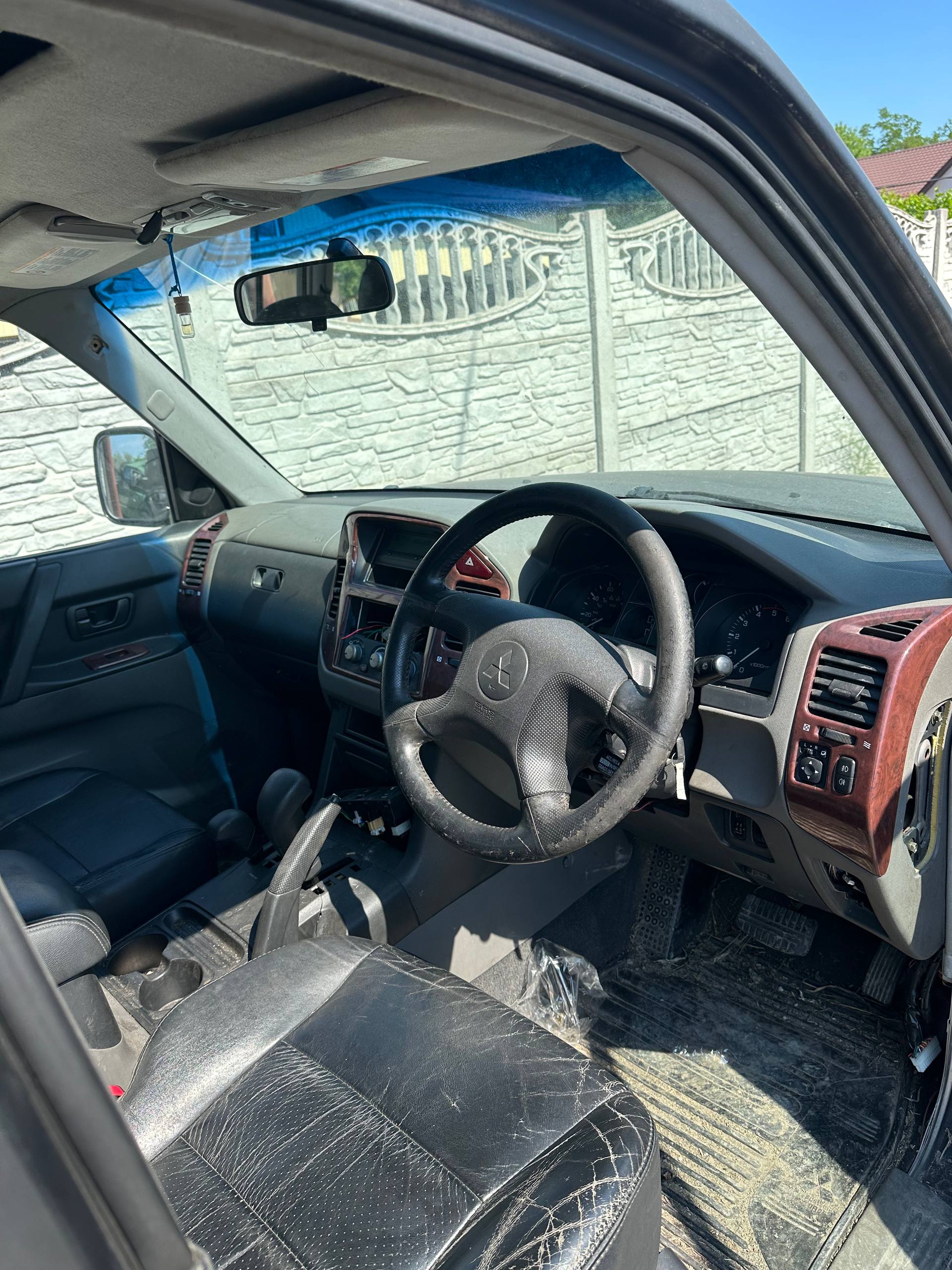 Авторазборка MITSUBISHI PAJERO III внедорожник (V70) LONG (2000 - 2006)