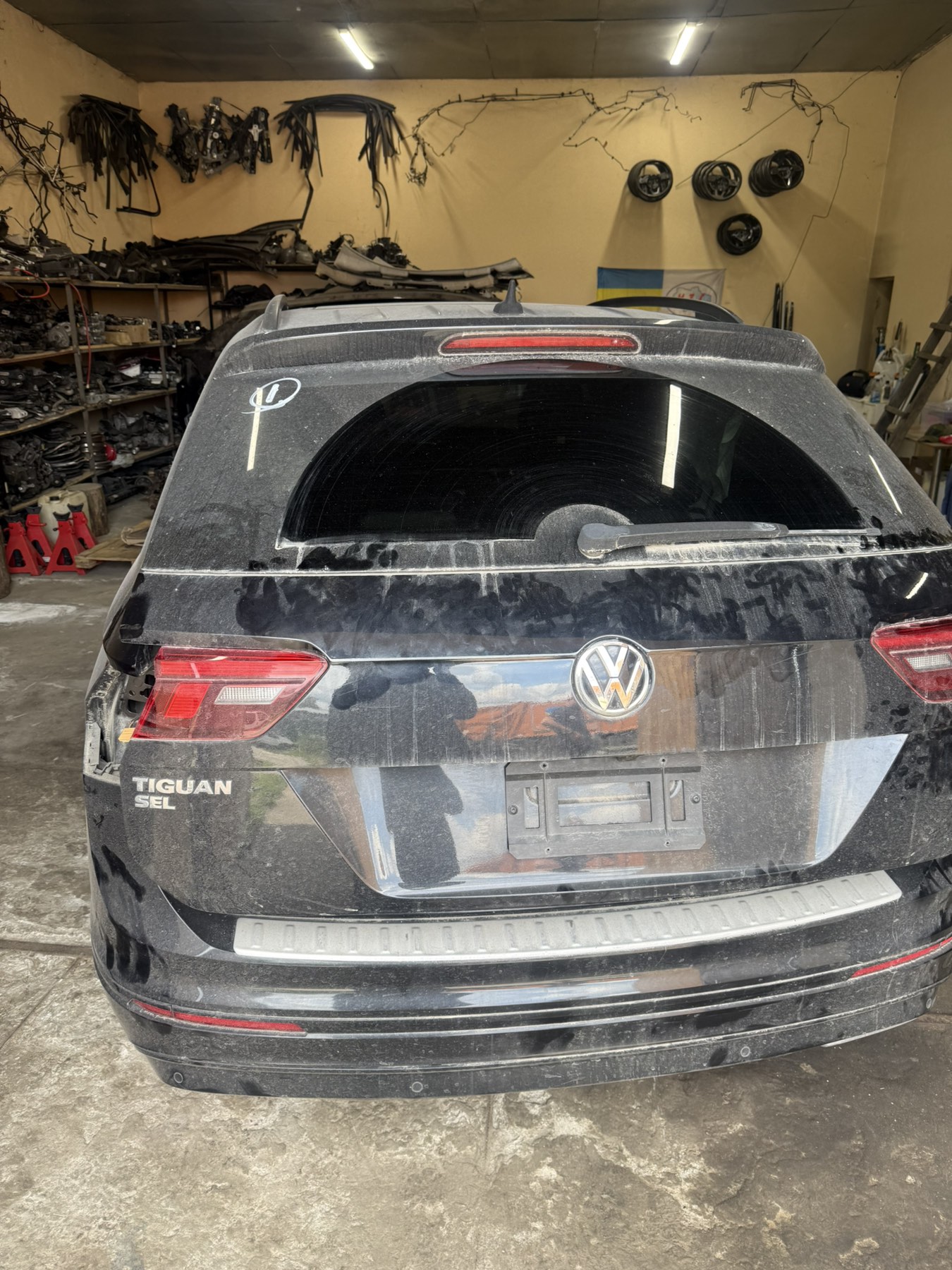 Розбірка VOLKSWAGEN TIGUAN II позашляховик (BW2, BJ2) (2017 - 2025)