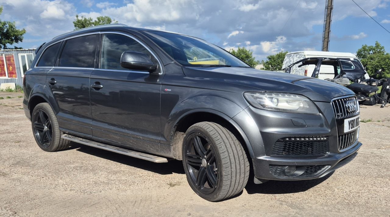 Розбірка AUDI Q7 позашляховик (4L) (2007 - 2016)