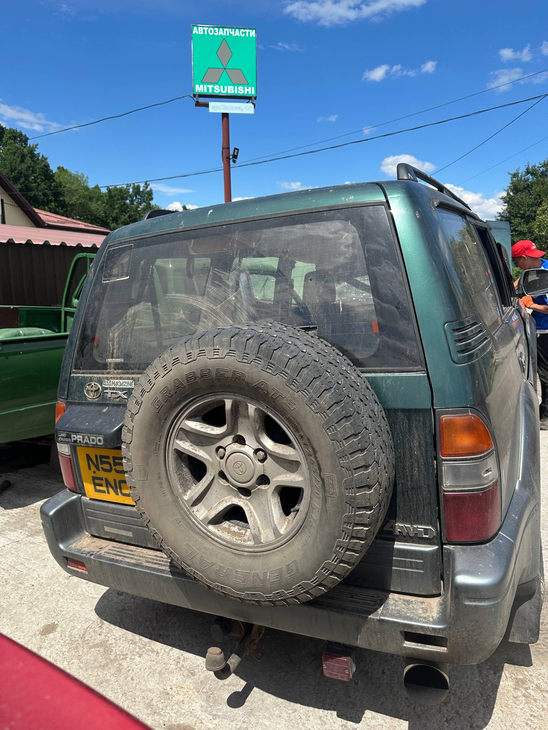 Розбірка TOYOTA LAND CRUISER 90 позашляховик (J9) (1996 - 2002)