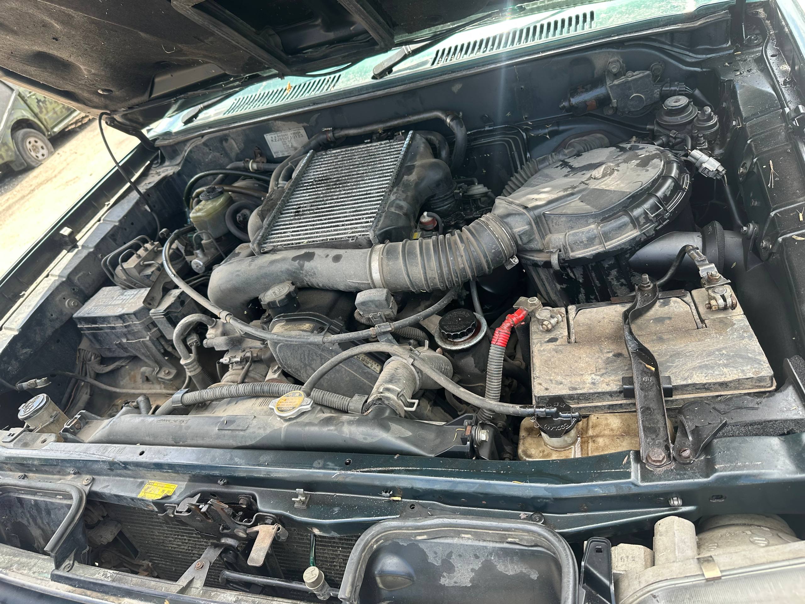 Авторозборка TOYOTA LAND CRUISER 90 позашляховик (J9) (1996 - 2002)