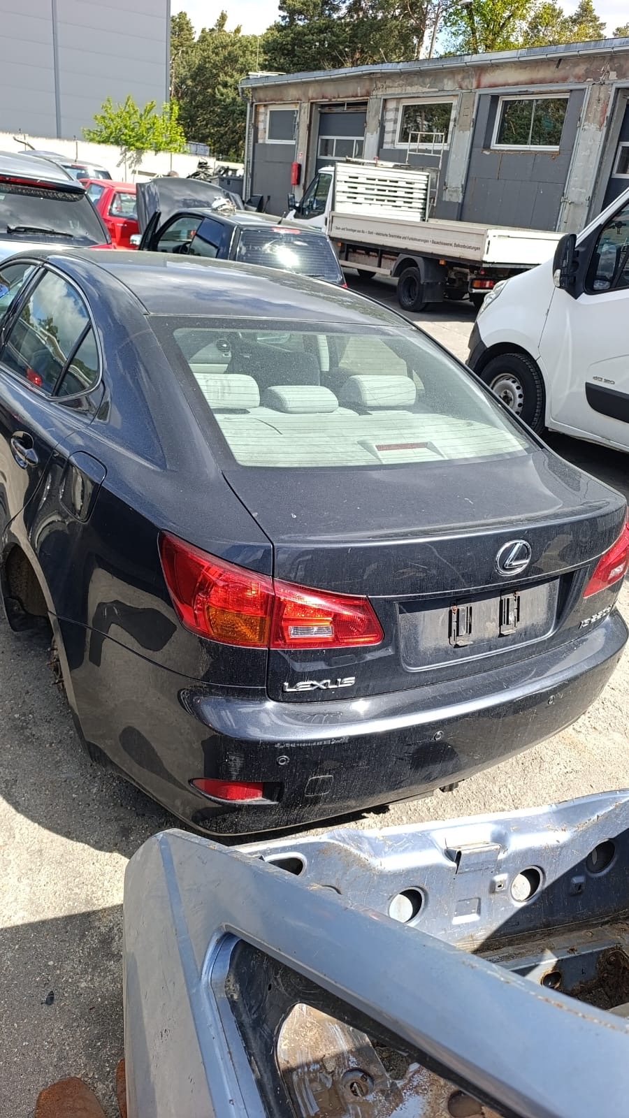 Авторозборка LEXUS IS седан (E2) (08.05 - 13) (2005 - 2013)