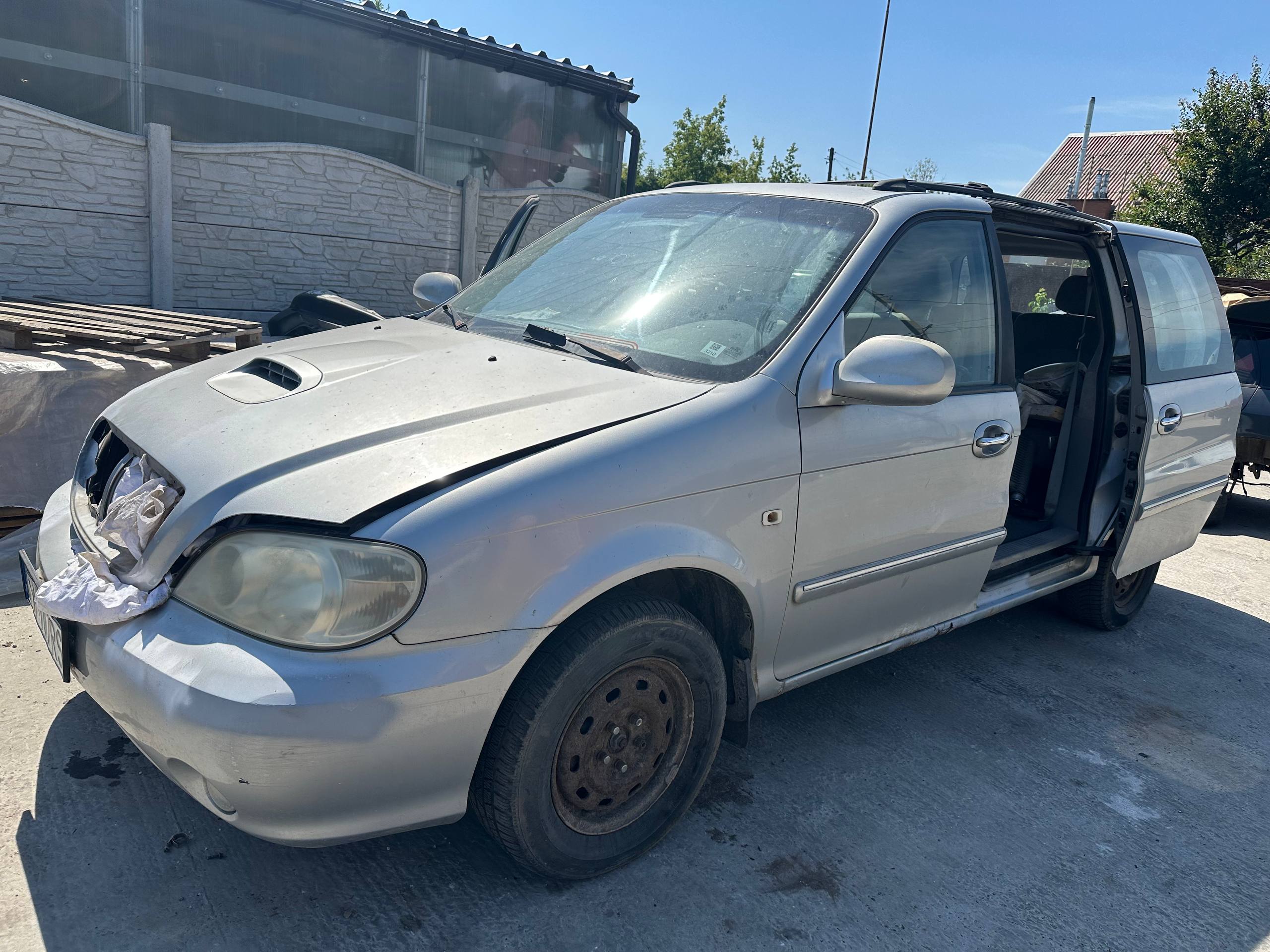 Разборка KIA CARNIVAL II минивэн (GQ) (2001 - 2005)