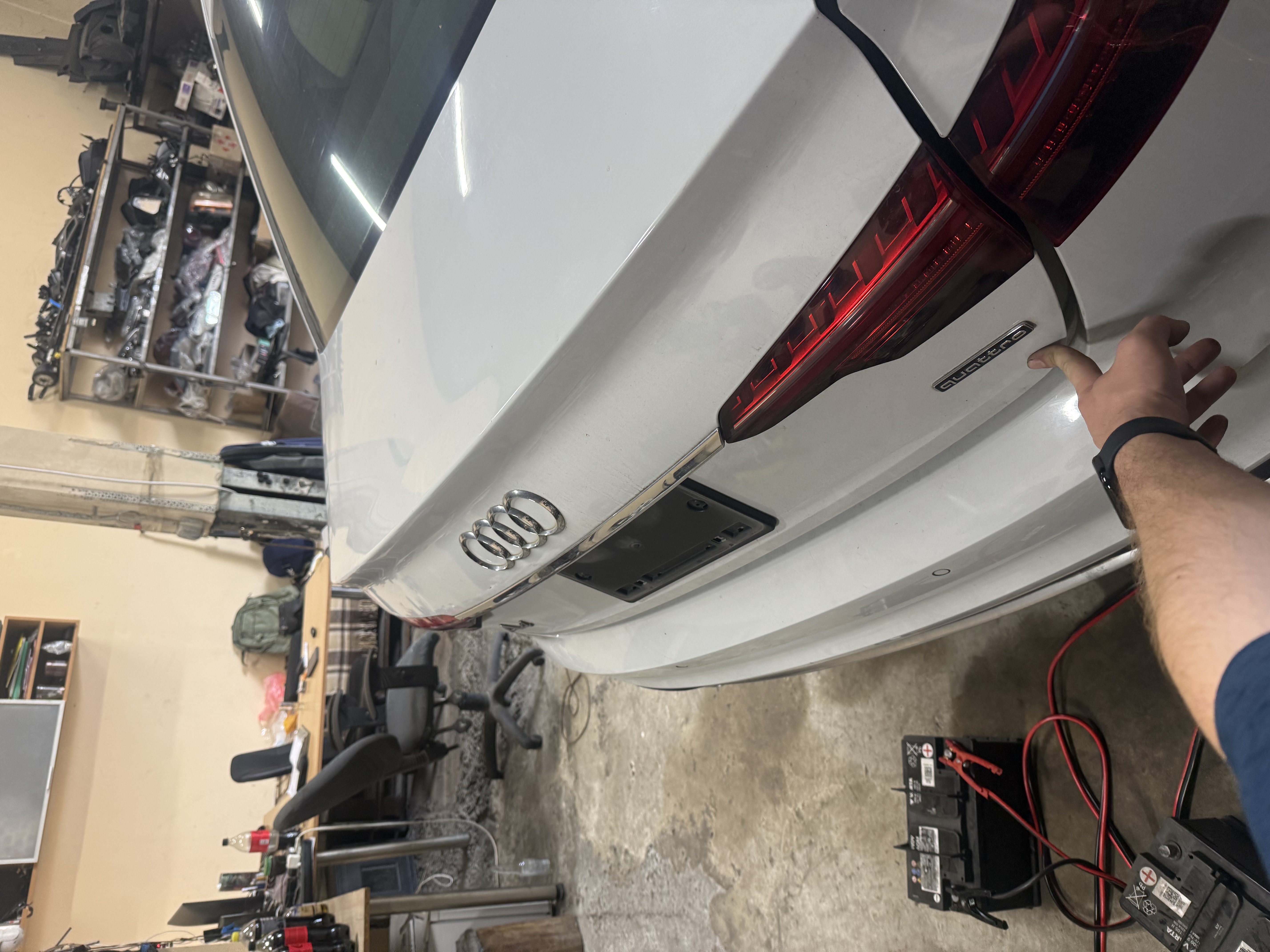 Розбірка AUDI A4 B9 седан (8W2, 8WC) (2015 - 2024)