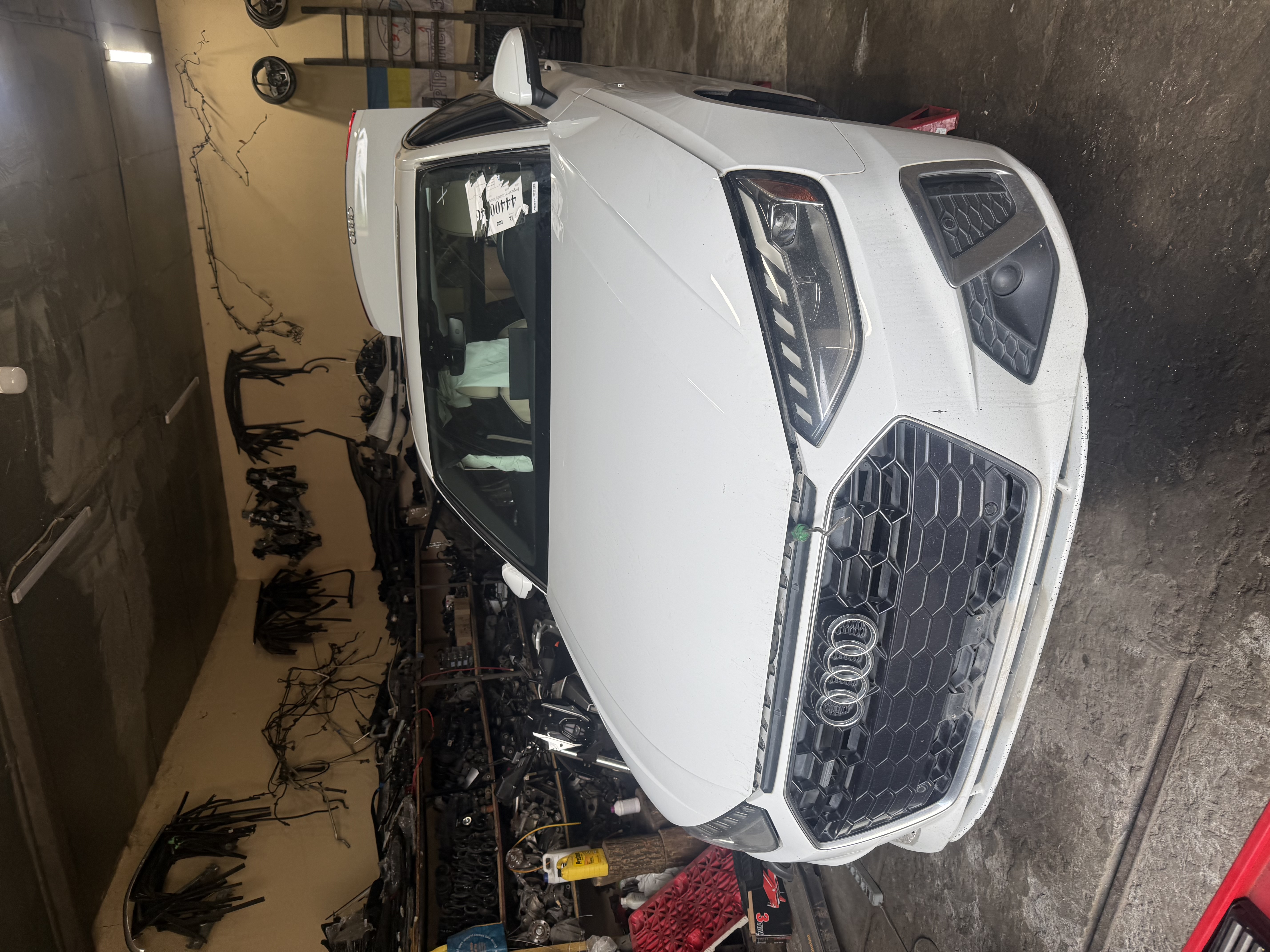 Розбірка AUDI A4 B9 седан (8W2, 8WC) (2015 - 2024)