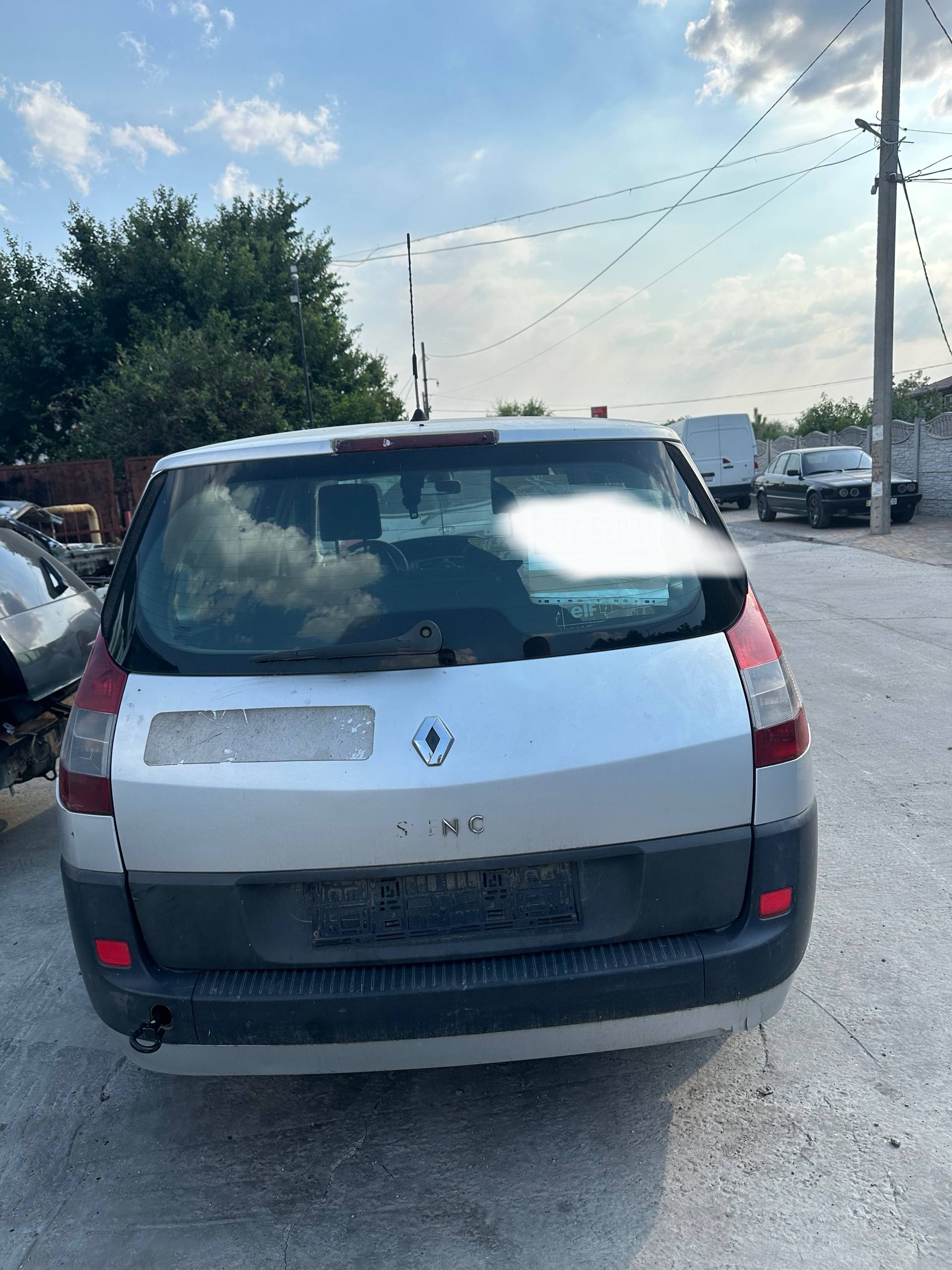 Авторазборка RENAULT SCENIC GRAND II минивэн (JM0, JM1) (2004 - 2009)