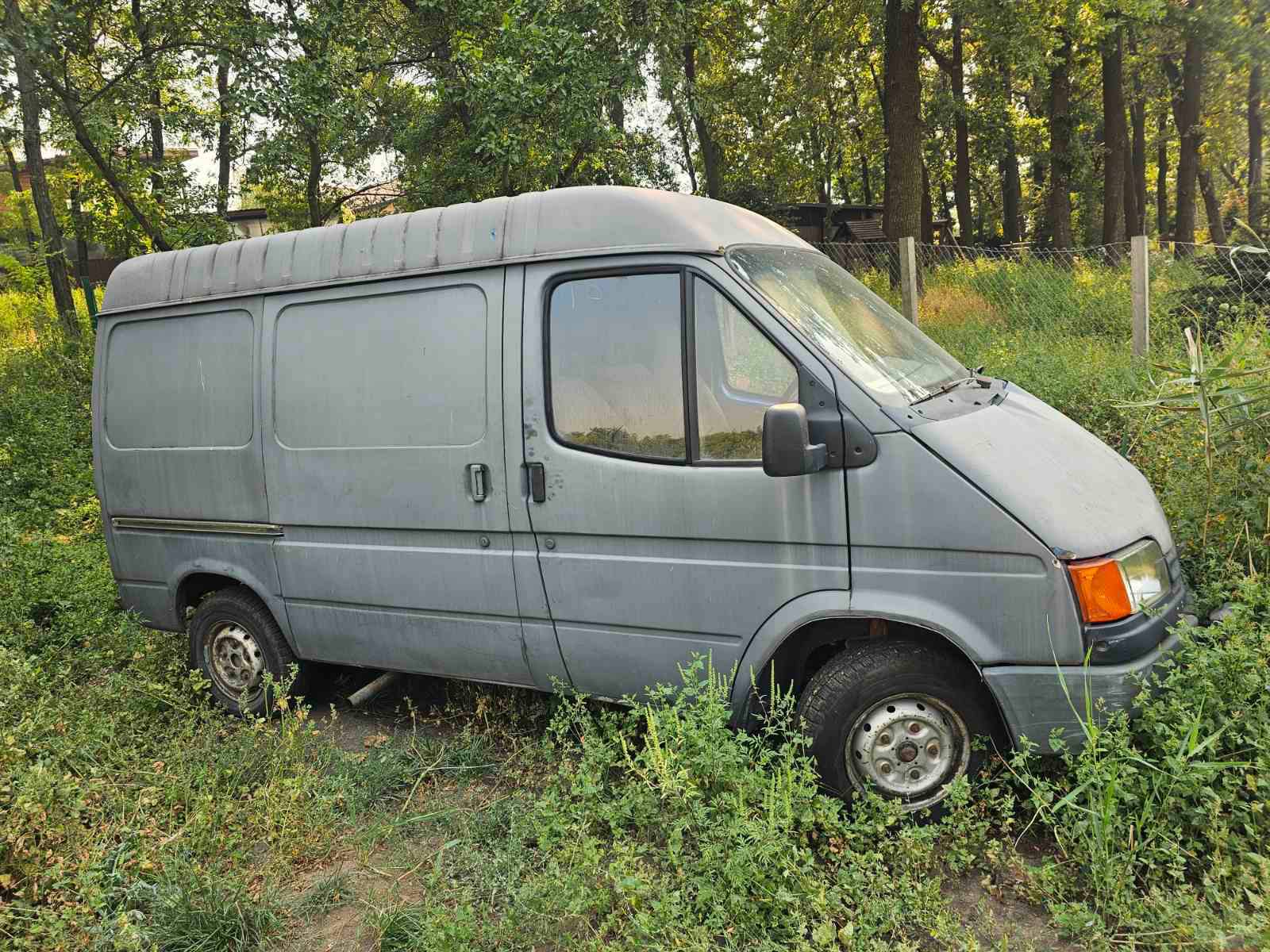 Авторазборка FORD TRANSIT IV фургон (T) (1985 - 1992)