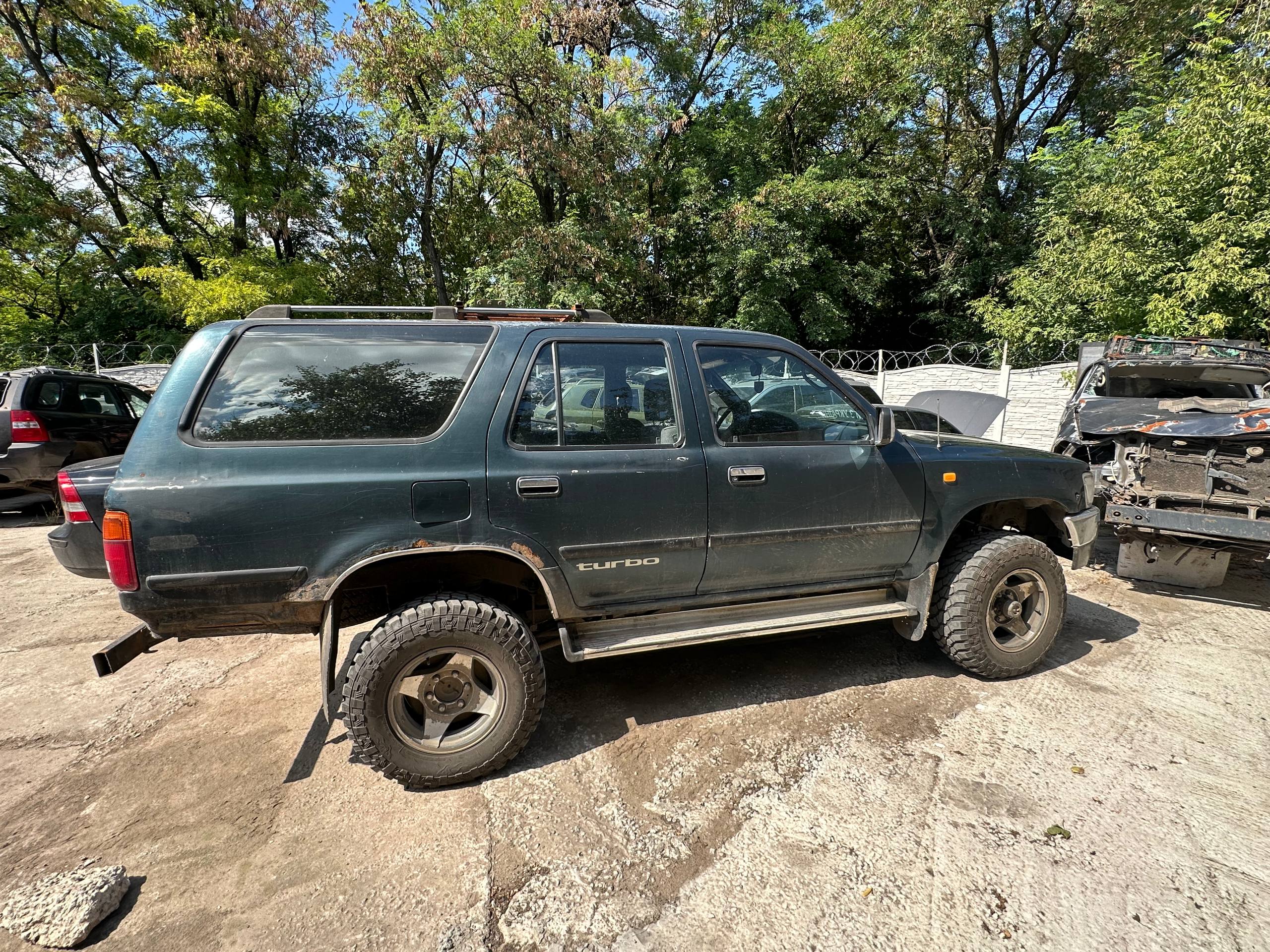 Розбірка TOYOTA HILUX пікап (N) (1983 - 2005)