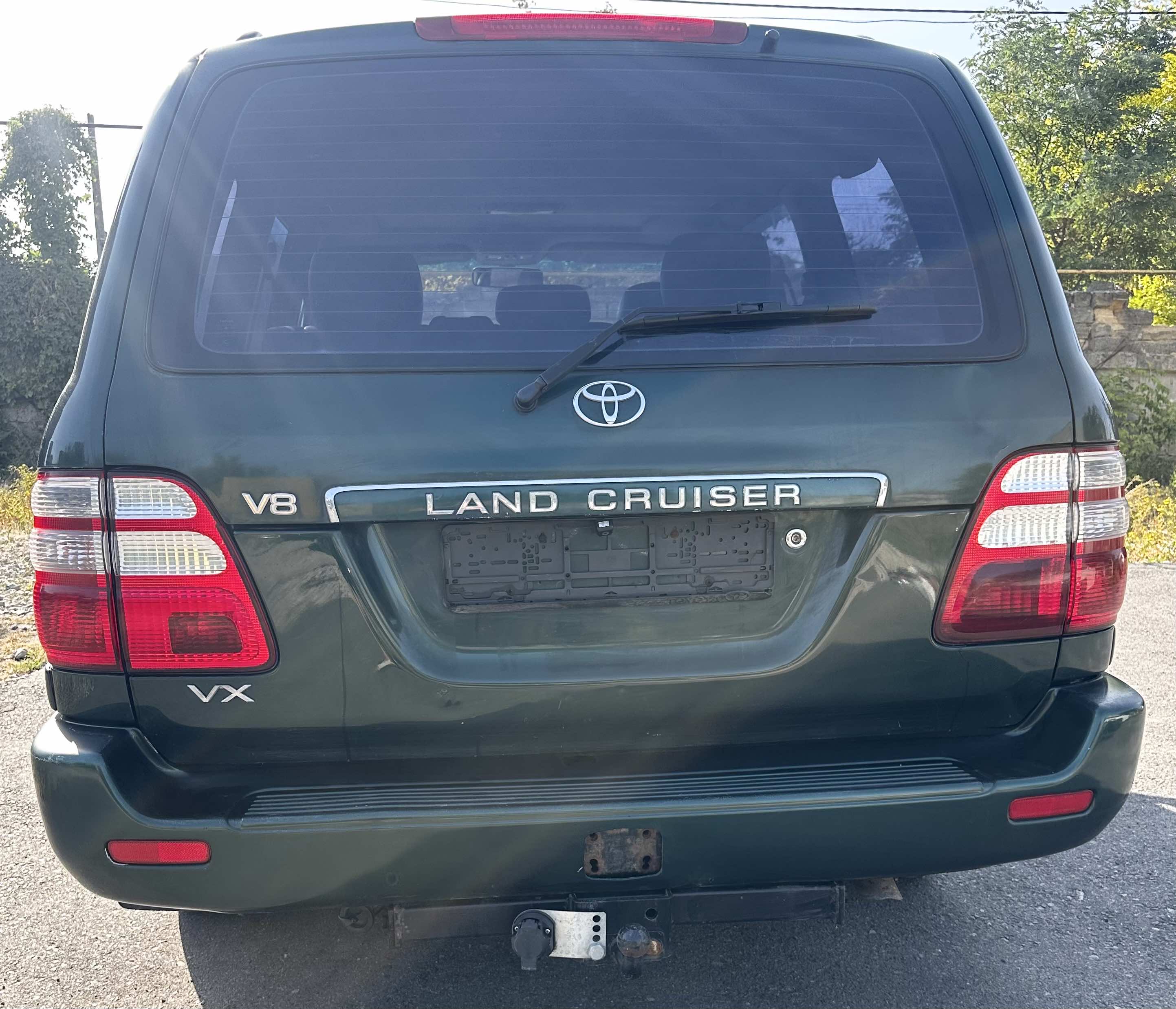 Розбірка TOYOTA LAND CRUISER 100 позашляховик (J10) (1998 - 2005)