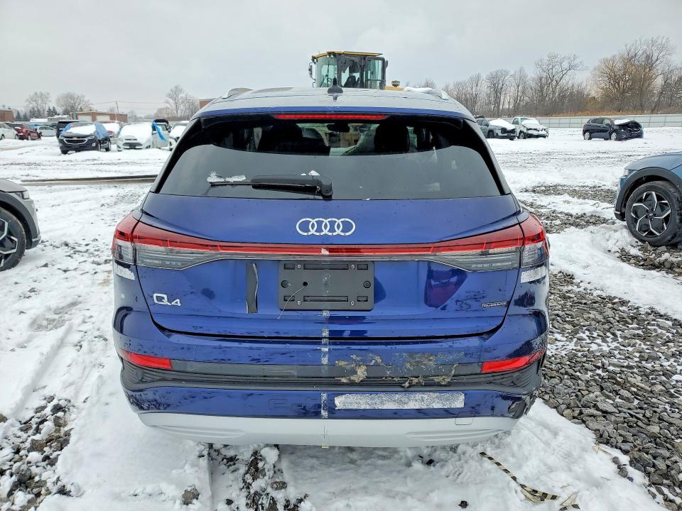 Авторозборка AUDI Q4 позашляховик (F4B) (2021 - 2026)