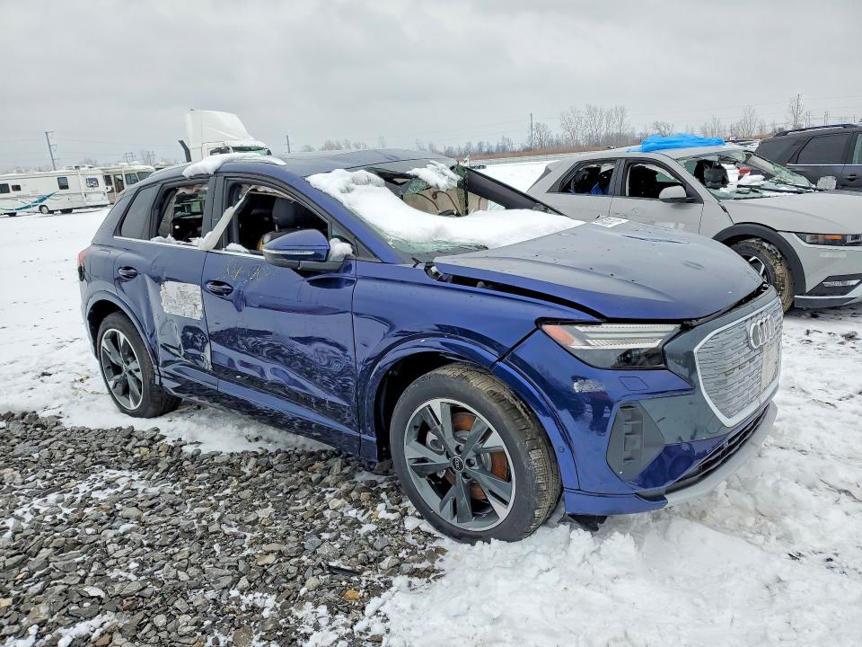 Розбірка AUDI Q4 позашляховик (F4B) (2021 - 2026)
