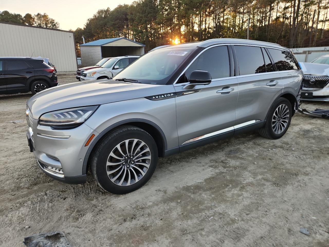 Авторозборка LINCOLN AVIATOR позашляховик (2019 - 2026)
