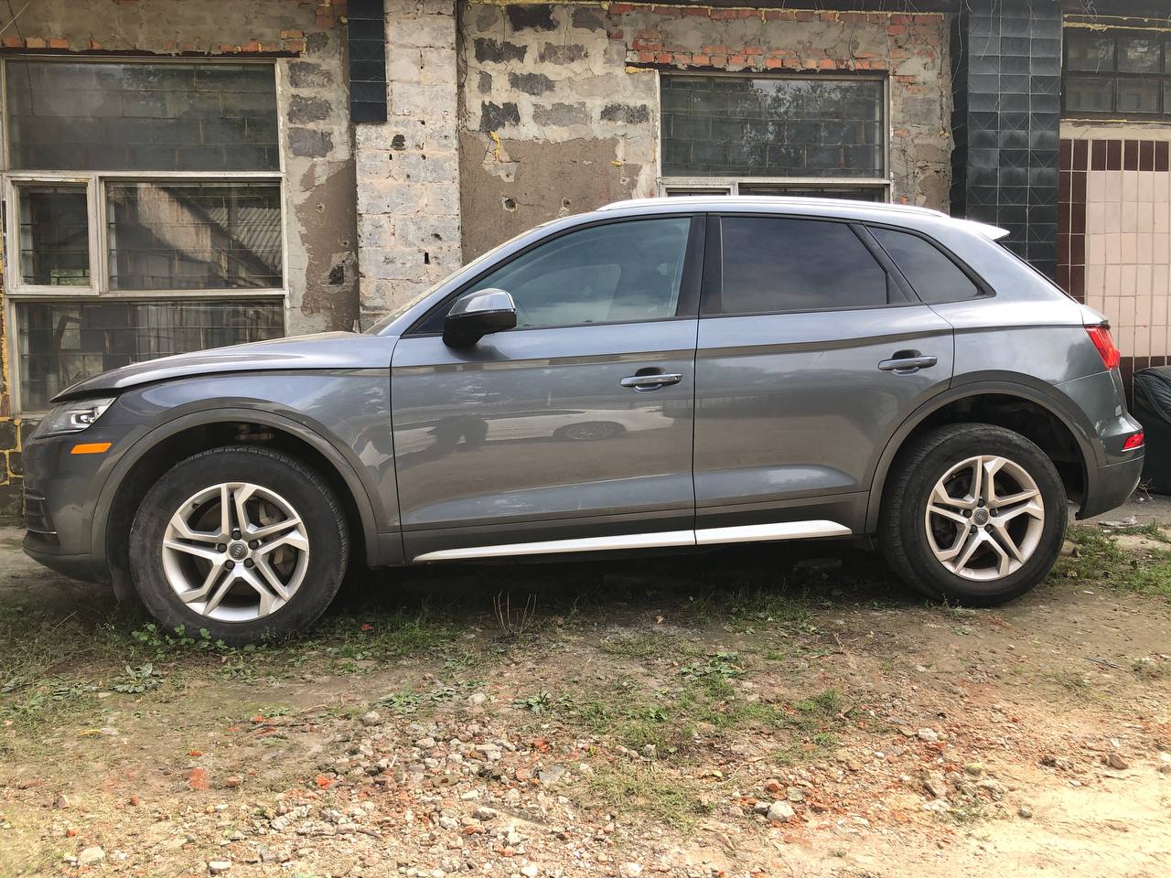 Розбірка AUDI Q5 позашляховик (FYB, FYG) (2016 - 2024)