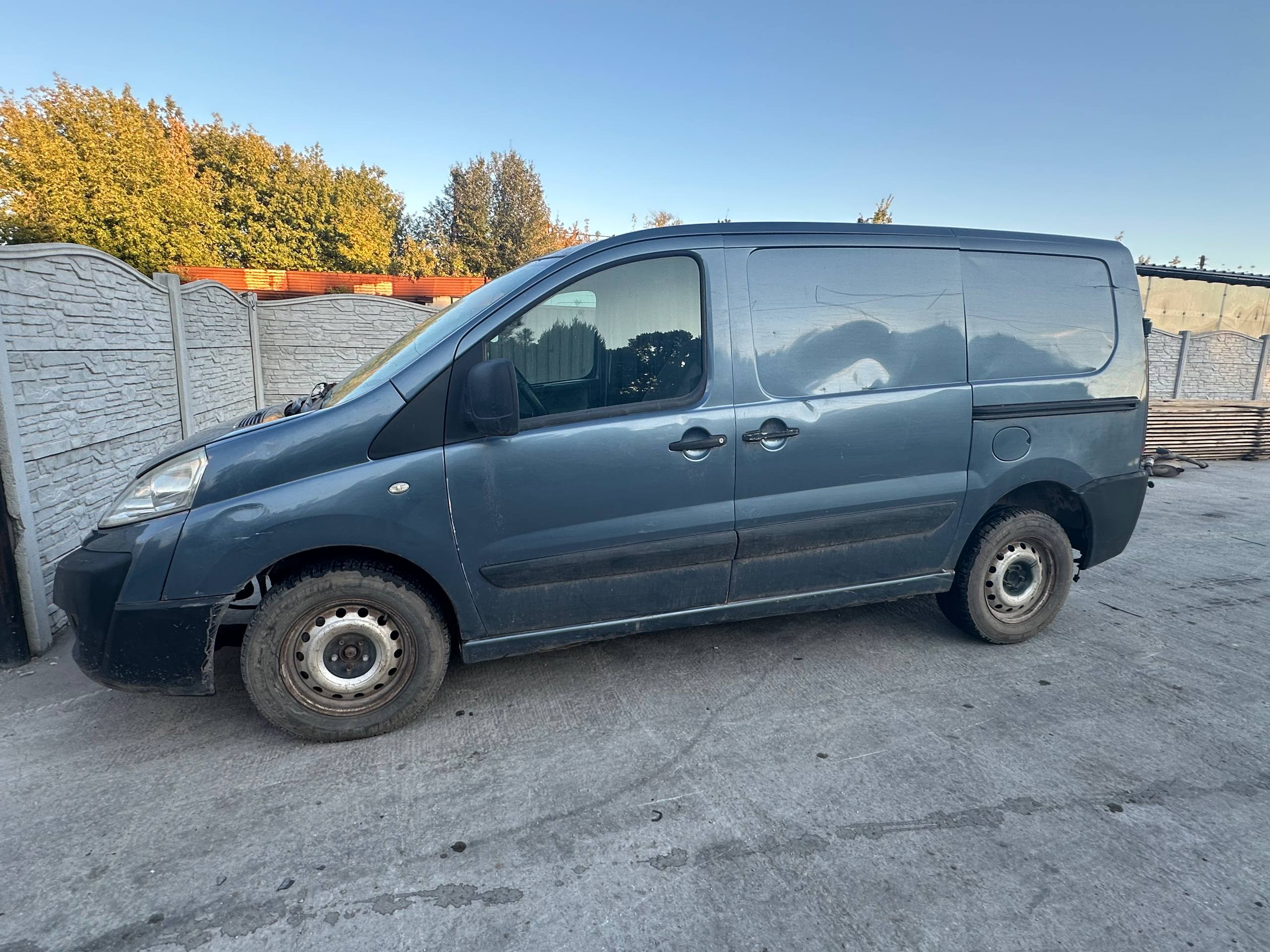 Розбірка CITROEN JUMPY II фургон (2007 - 2016)