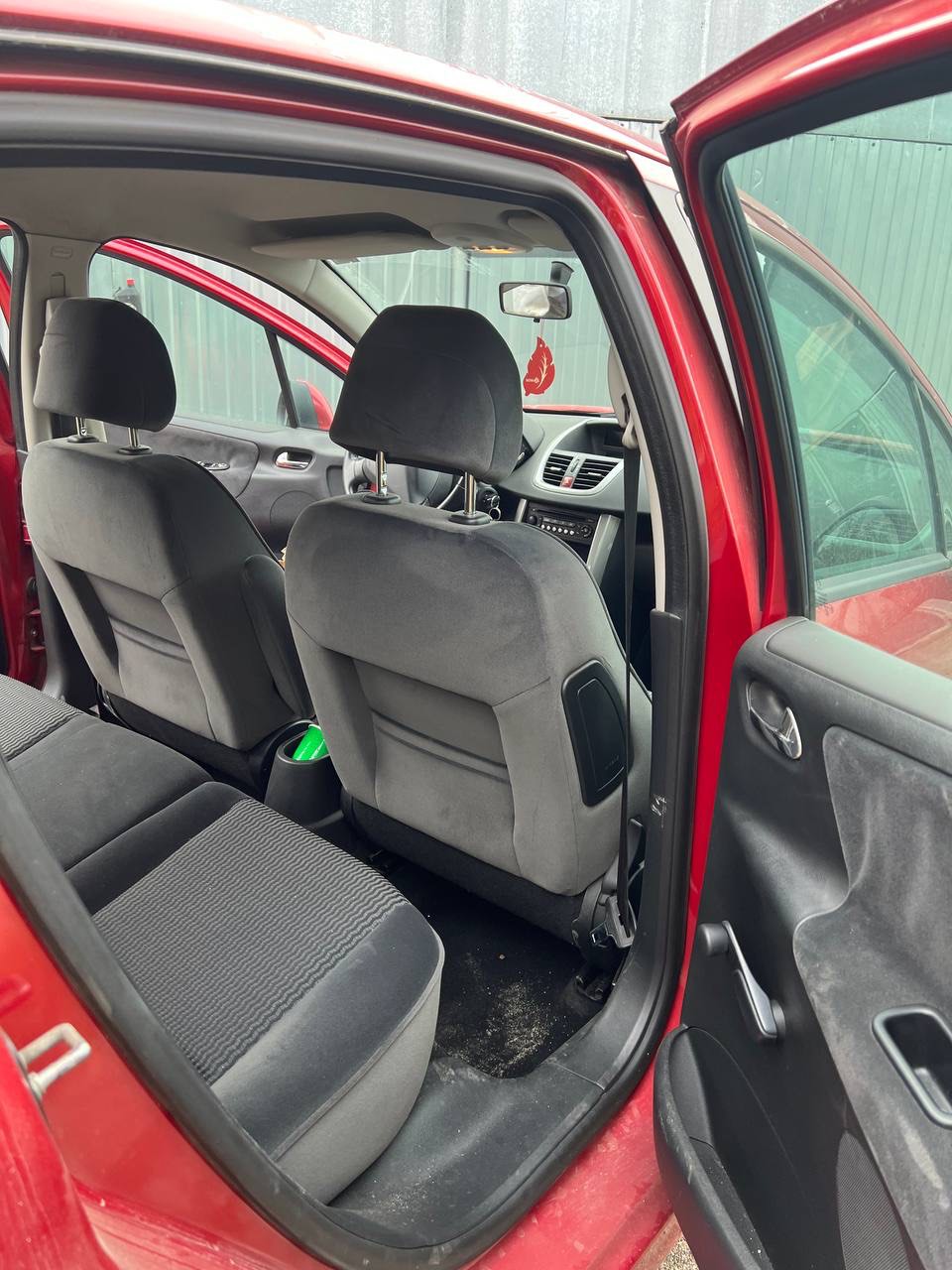 Разборка PEUGEOT 207 хэтчбек (WA, WC) (2006 - 2015)