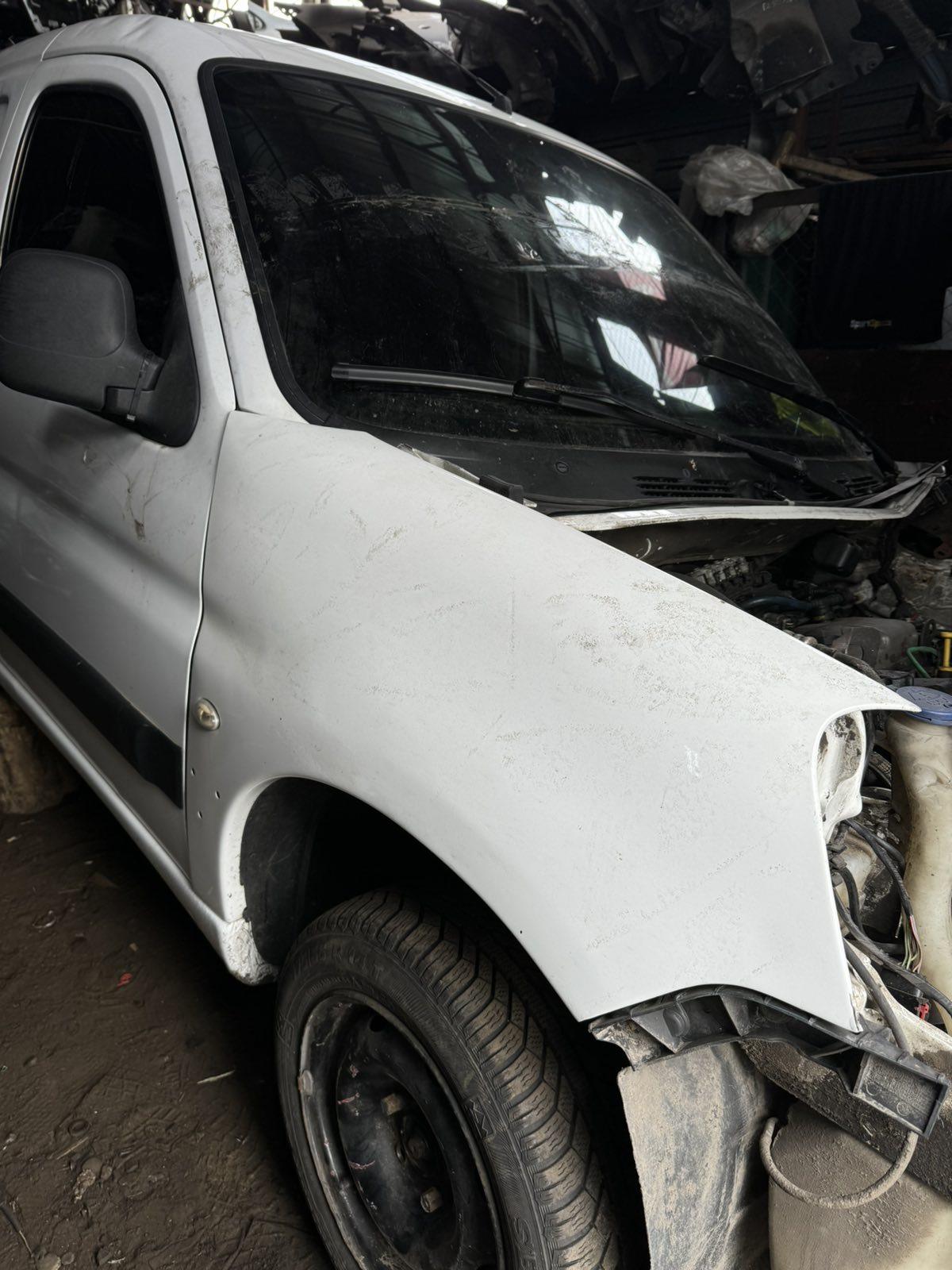 Авторозборка PEUGEOT PARTNER фургон (5) (1996 - 2008)